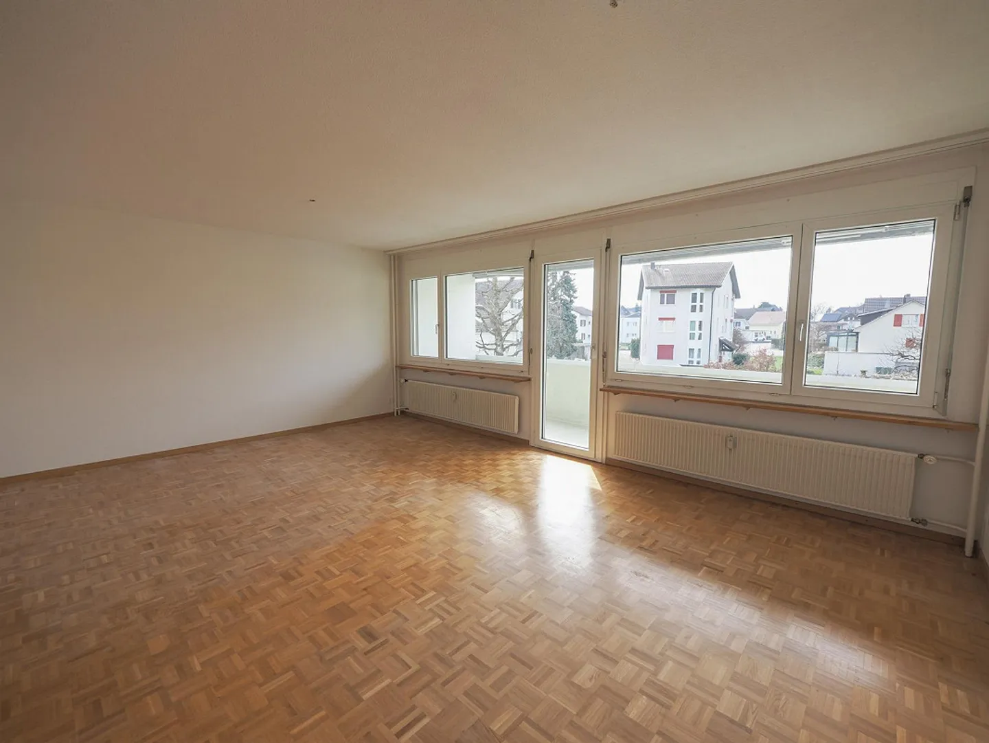 Investissement / Rendement - Immeuble avec 12 unités résidentielles - Photo 3 sur 18