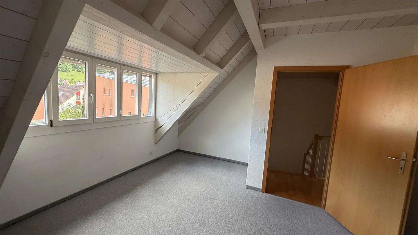 Cozy Maisonette Apartment - Photo 7 of 10