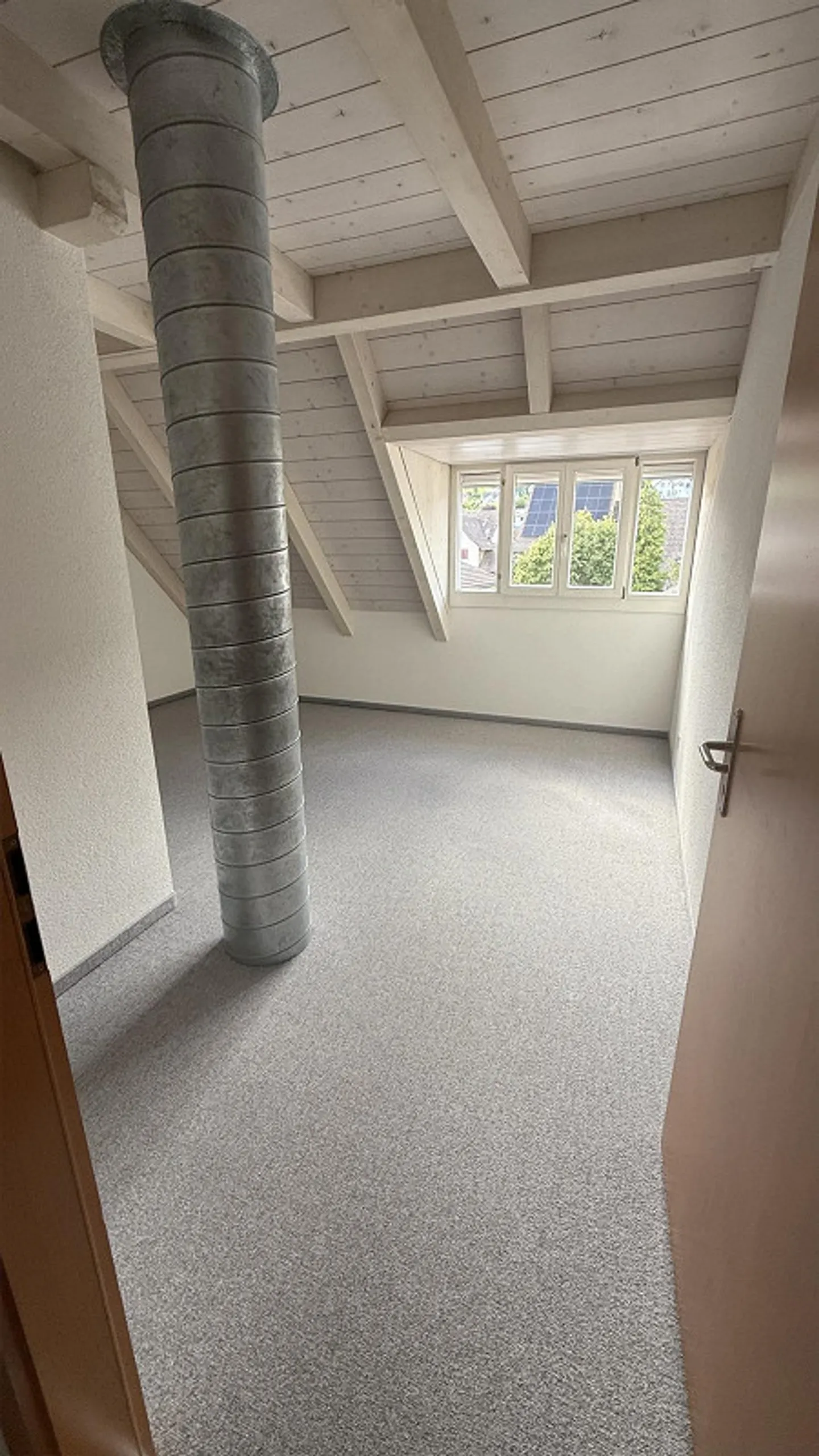 Cozy Maisonette Apartment - Photo 8 of 10