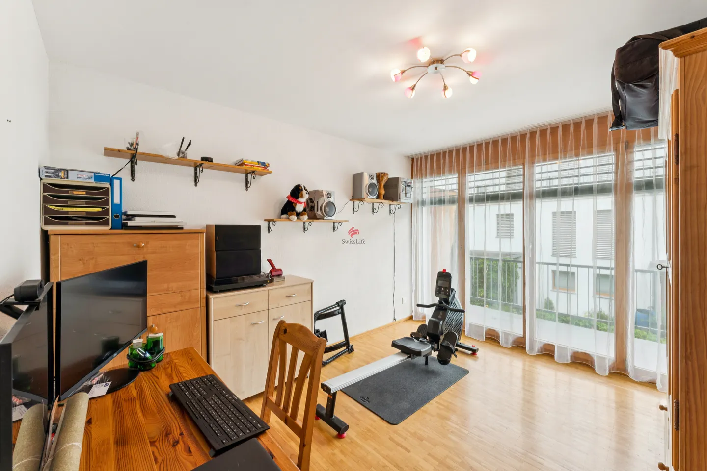 Meravigliosa casa familiare con vita di villaggio vivace! - Foto 5 di 7