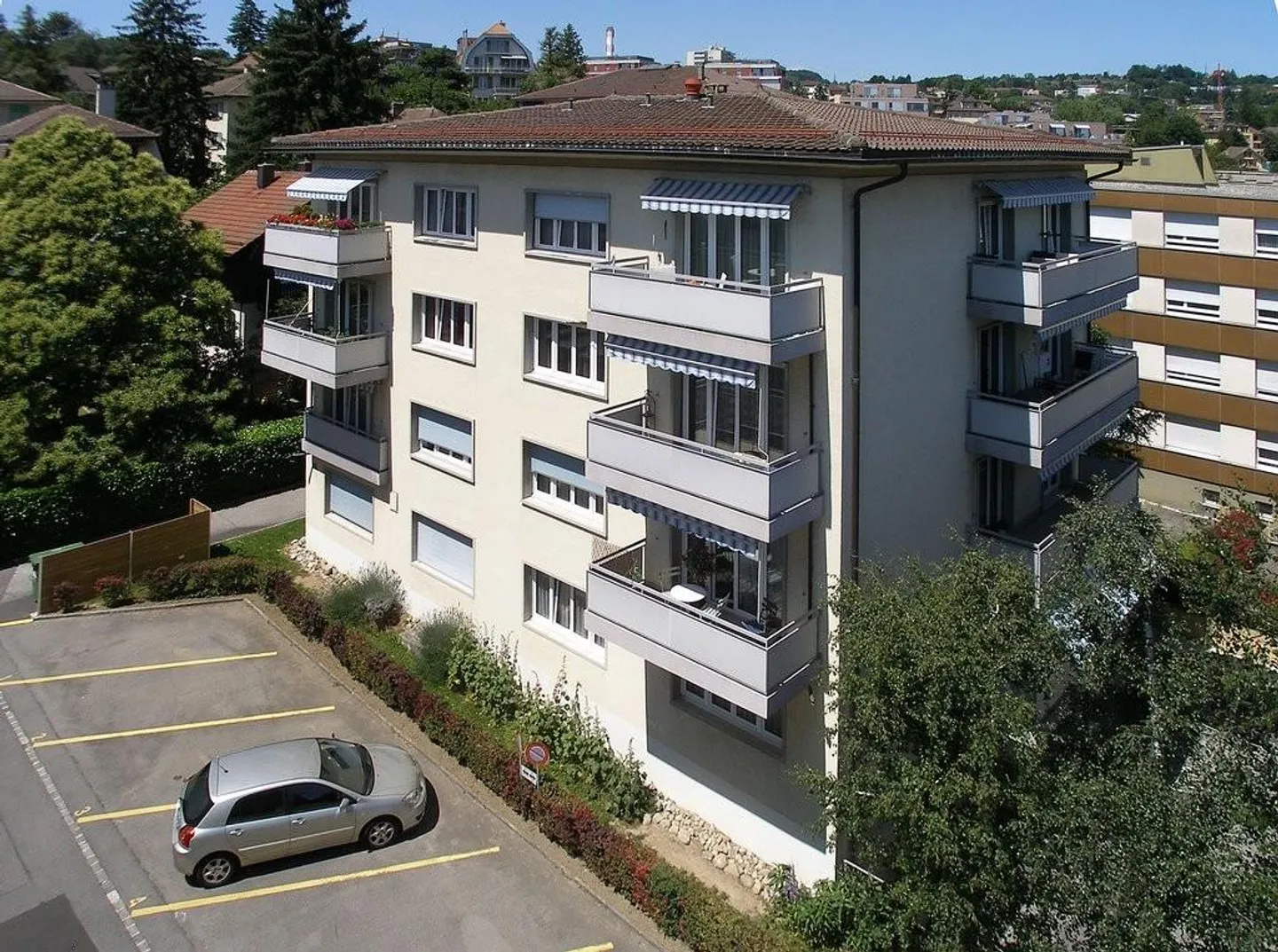 Upper Lausanne - Chailly district - Photo 1 of 2
