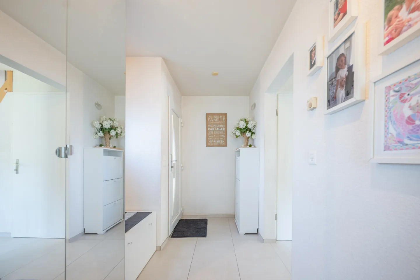 Villa moderne dans quartier calme - Photo 4 sur 13