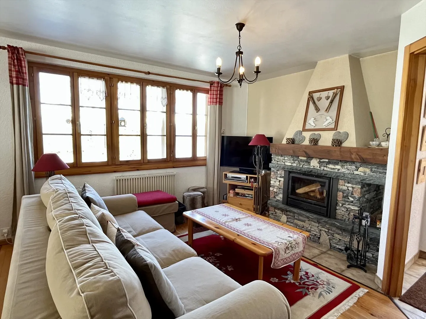 Chalet 4 Zimmer - Foto 2 von 19