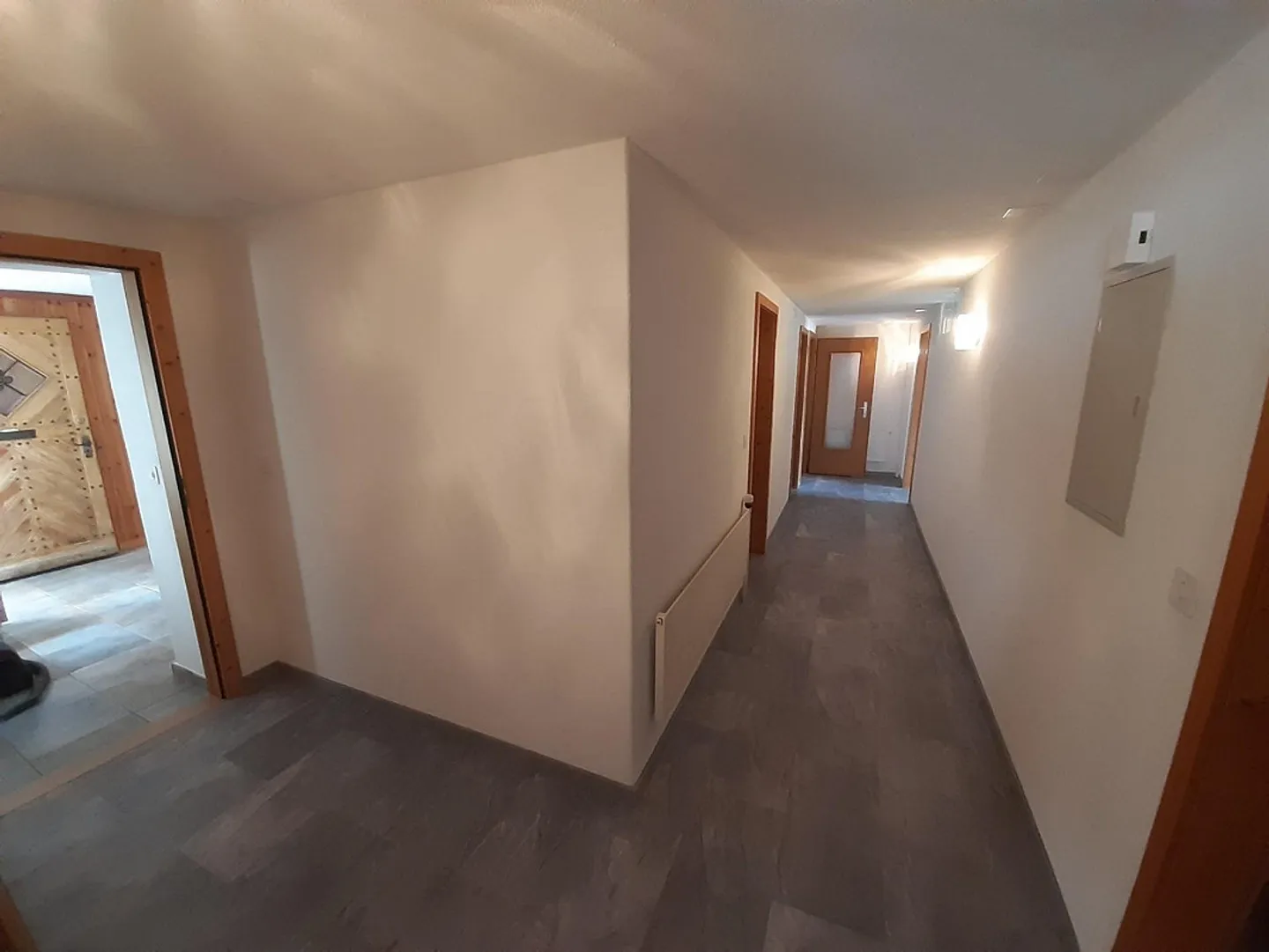 Appartamento di 3,5 stanze in un vecchio edificio con fascino - Foto 5 di 5