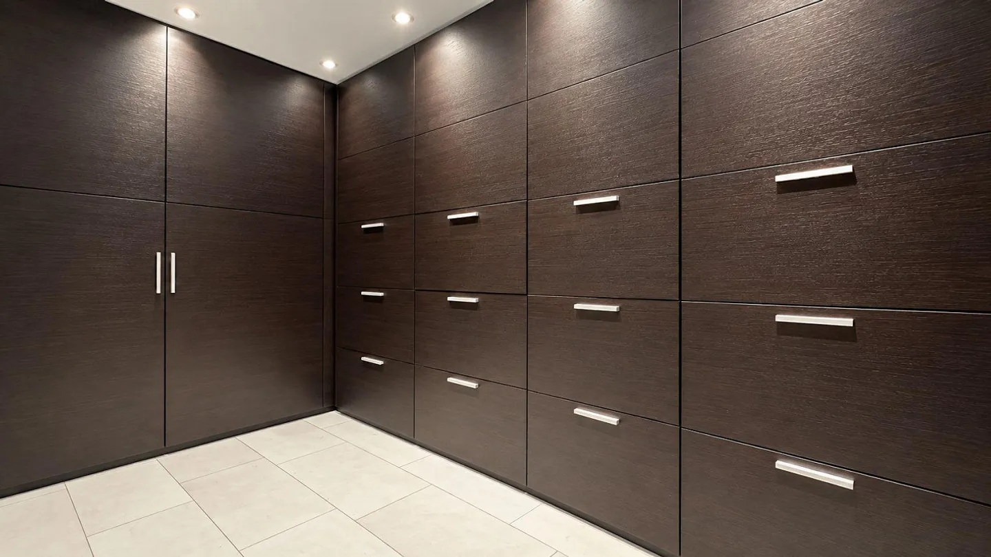 Spazio, design e comfort: duplex di oltre 160 m² a Chiasso - Foto 5 di 11