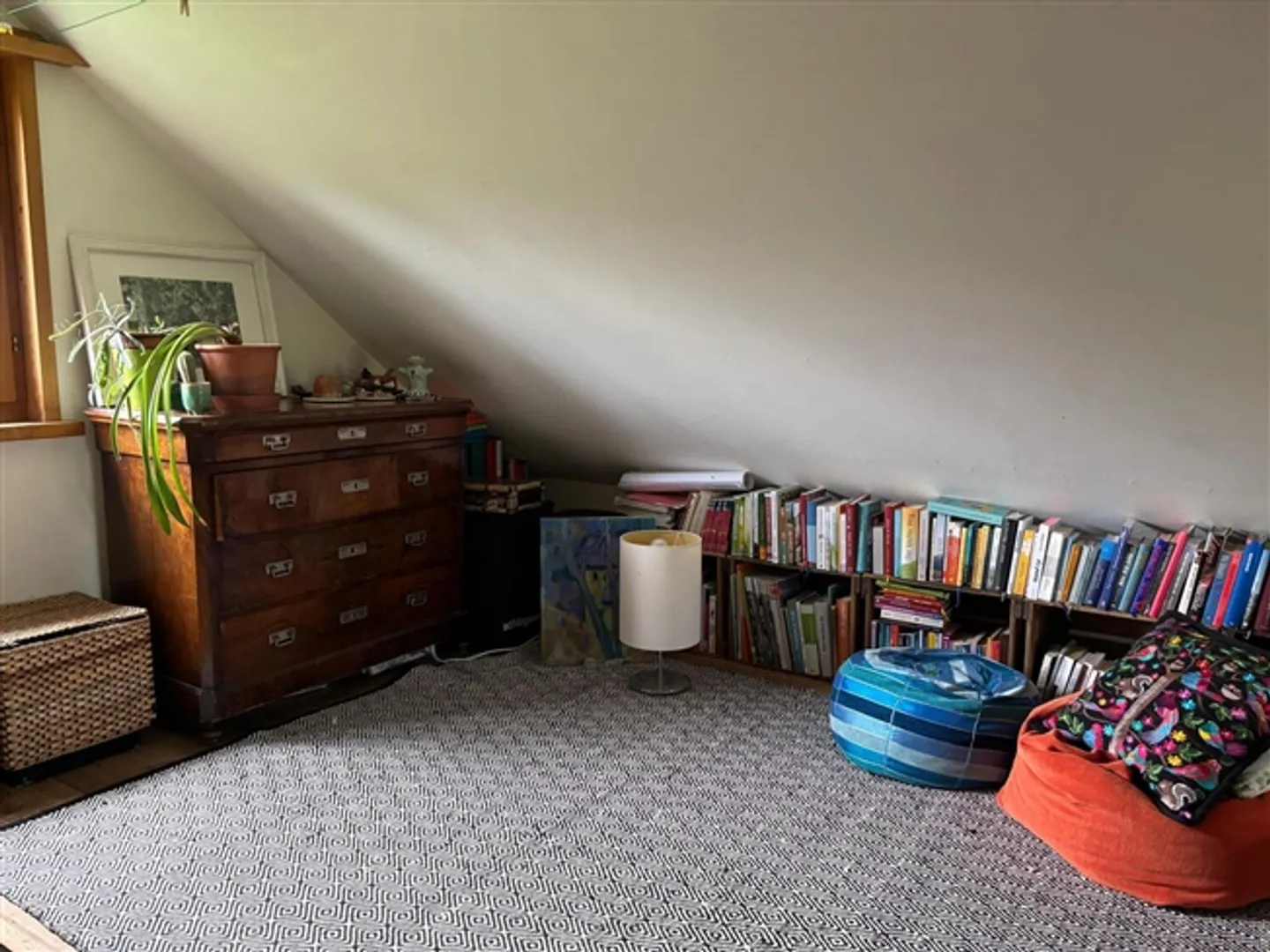 FOR CAT LOVERS IN ELSAU (ZH), FURNISHED, TEMPORARY - Photo 4 of 10