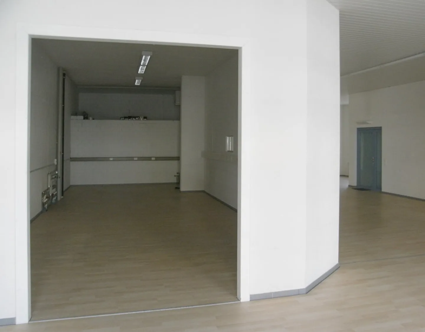 Conveniente: 330 m2 Ufficio-Commercio-Pratica-Vendita-Spazi Espositivi - Foto 15 di 17