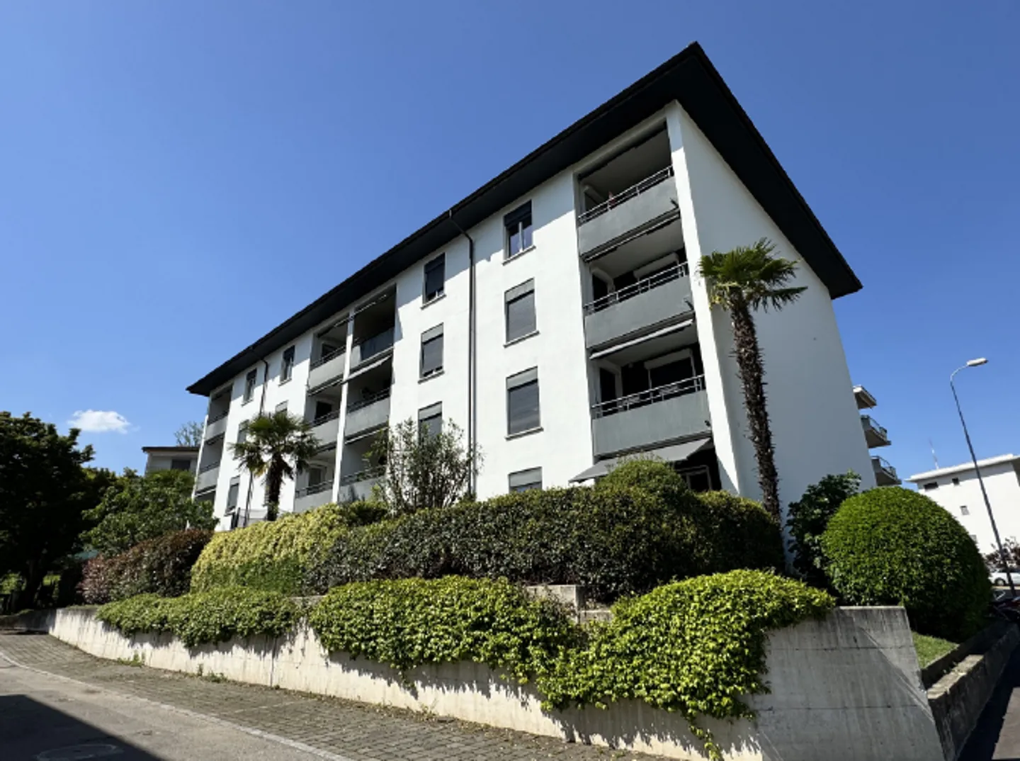 BREGANZONA - 3.5-ROOM APARTMENT FOR RENT - Photo 1 of 8