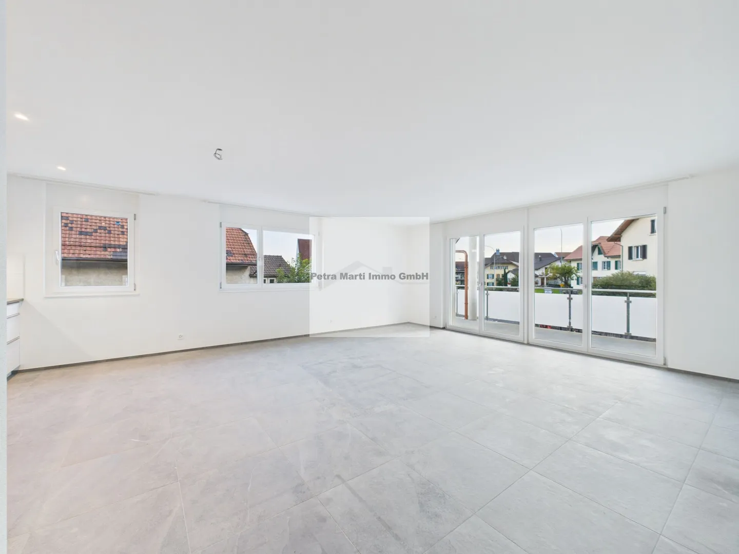 4.5-room apartment on the ground floor - Photo 4 of 13