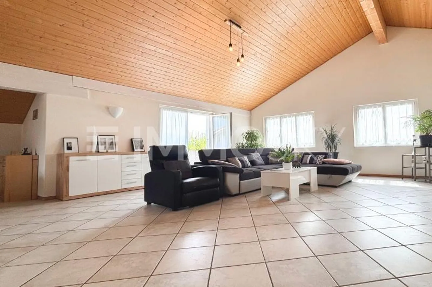 Appartement 3.5 pièces lumineux et au calme - Photo 4 sur 7