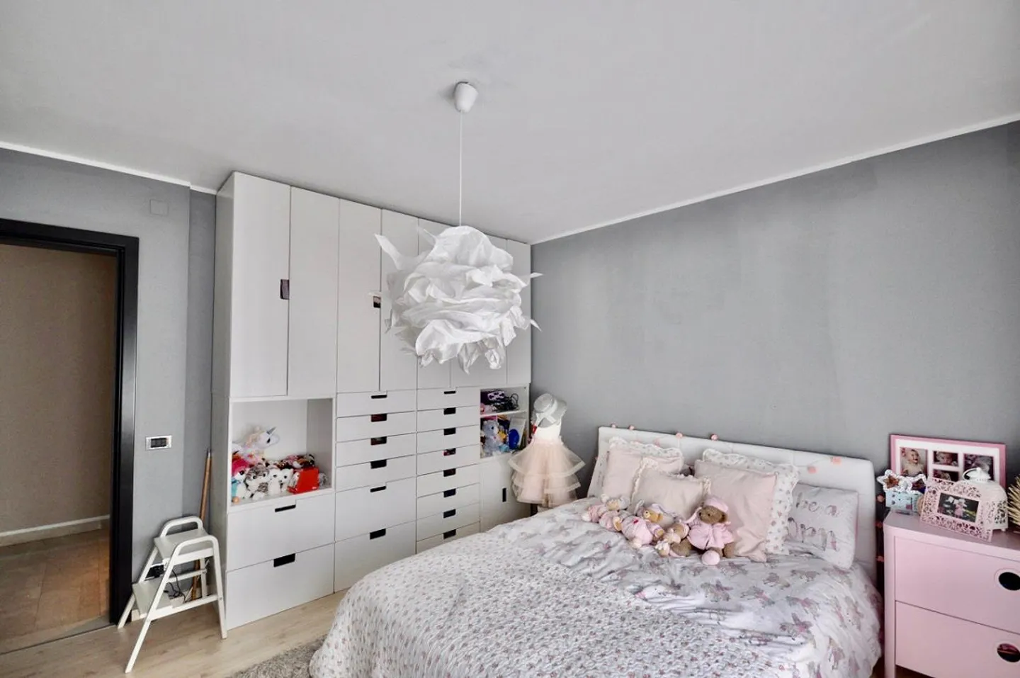 Villa prestigieuse avec piscine, vue panoramique sur le lac et les montagnes - Photo 14 sur 20