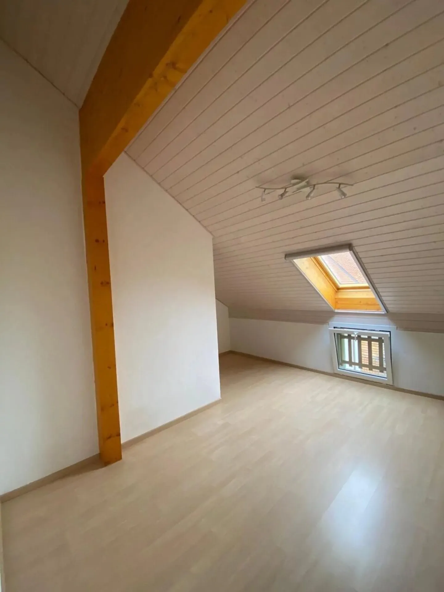 Spazioso duplex nel cuore di Marchissy - Foto 7 di 10