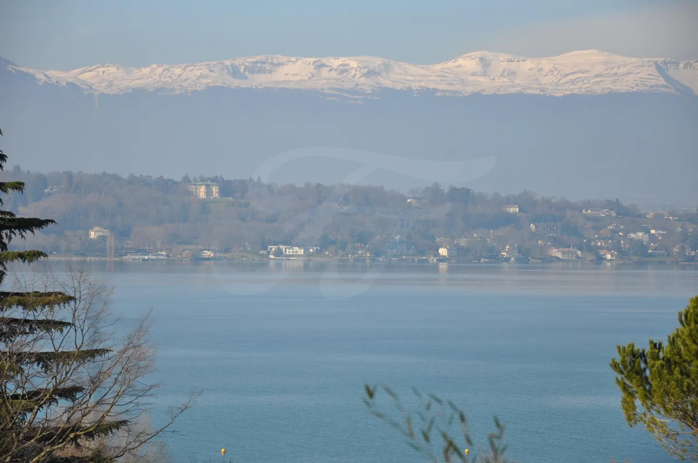 Manor House near International Organizations - Photo 1 of 1