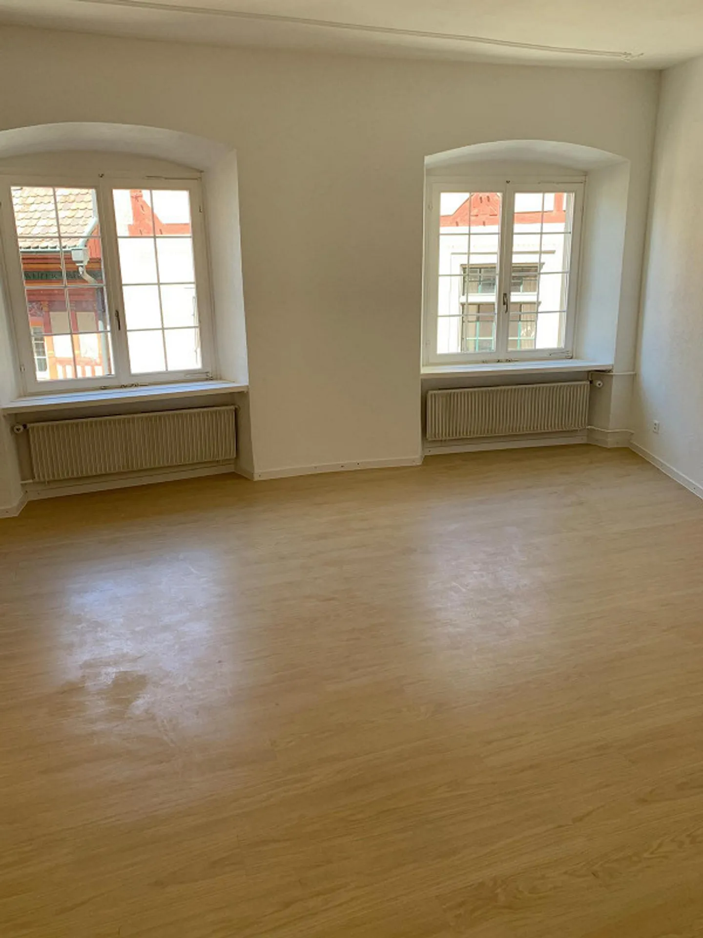 Old Town Jewel with Stable Cash Flow – Stein am Rhein - Photo 3 of 9