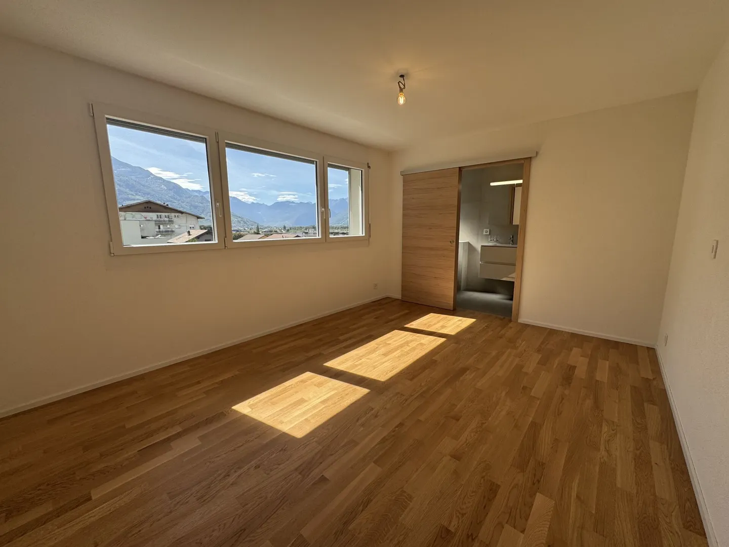 Appartement neuf de 4.5 pièces situé au centre de Riddes - Foto 7 von 21