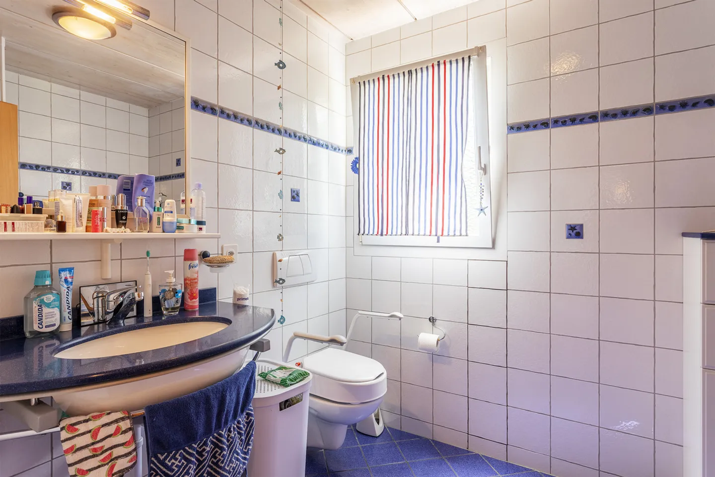 Villa individuelle avec 6,5 pièces dans un quartier résidentiel - Photo 8 sur 15