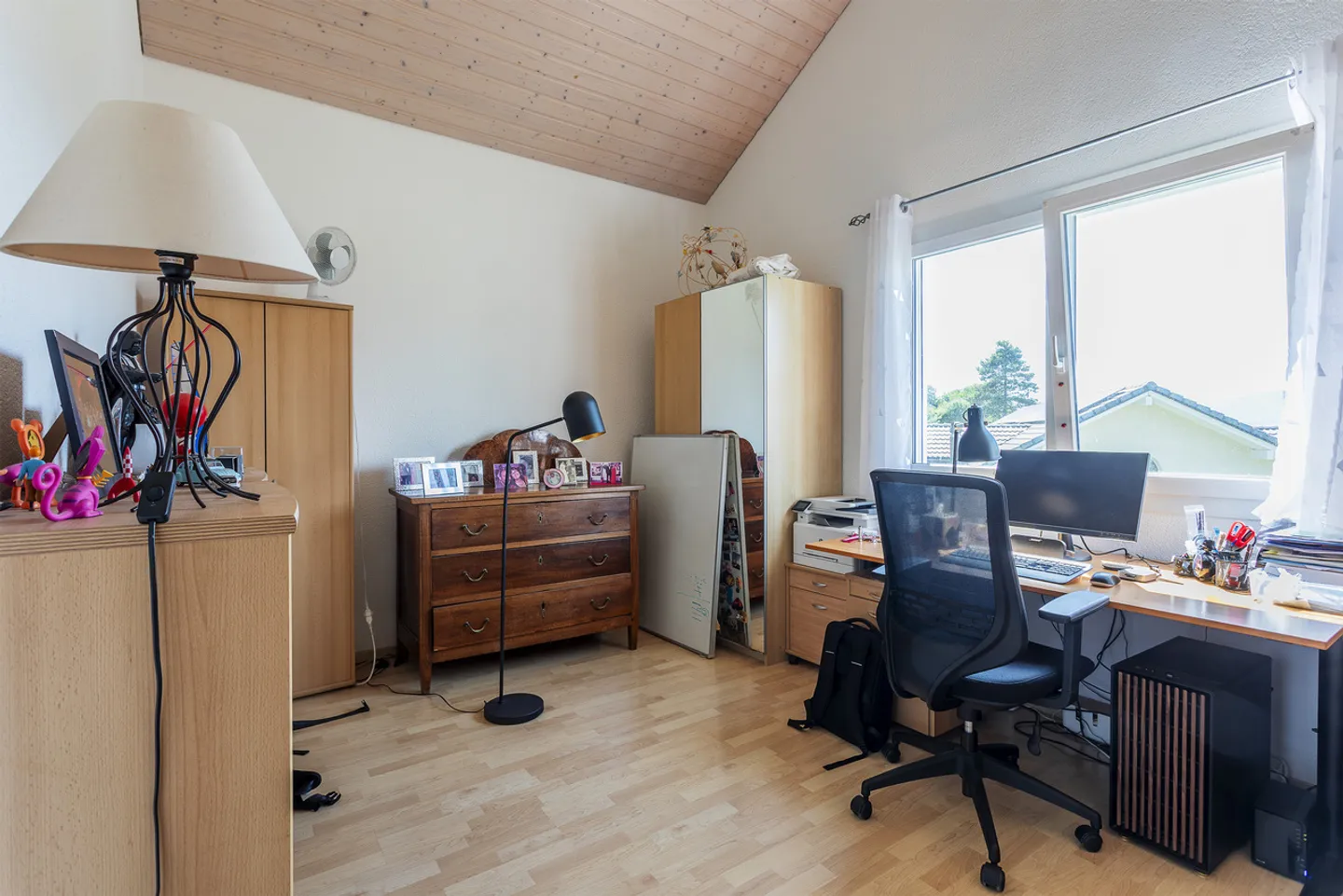 Villa individuelle avec 6,5 pièces dans un quartier résidentiel - Photo 10 sur 15