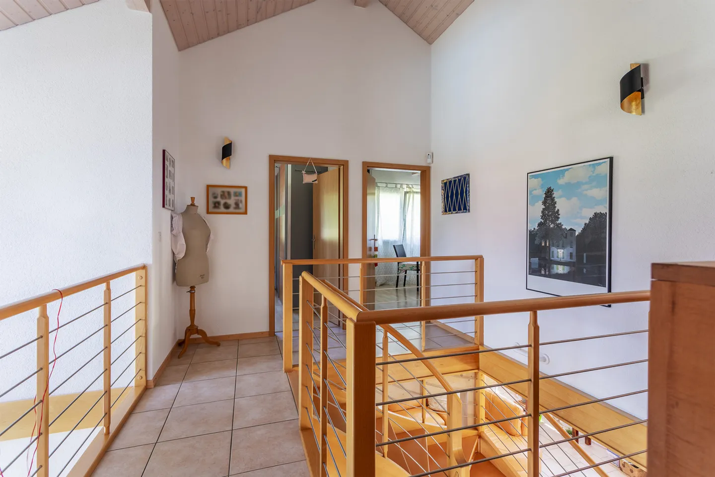 Villa individuelle avec 6,5 pièces dans un quartier résidentiel - Photo 12 sur 15