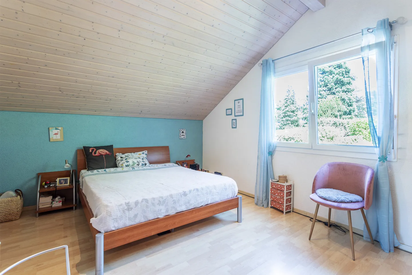 Villa individuelle avec 6,5 pièces dans un quartier résidentiel - Photo 13 sur 15