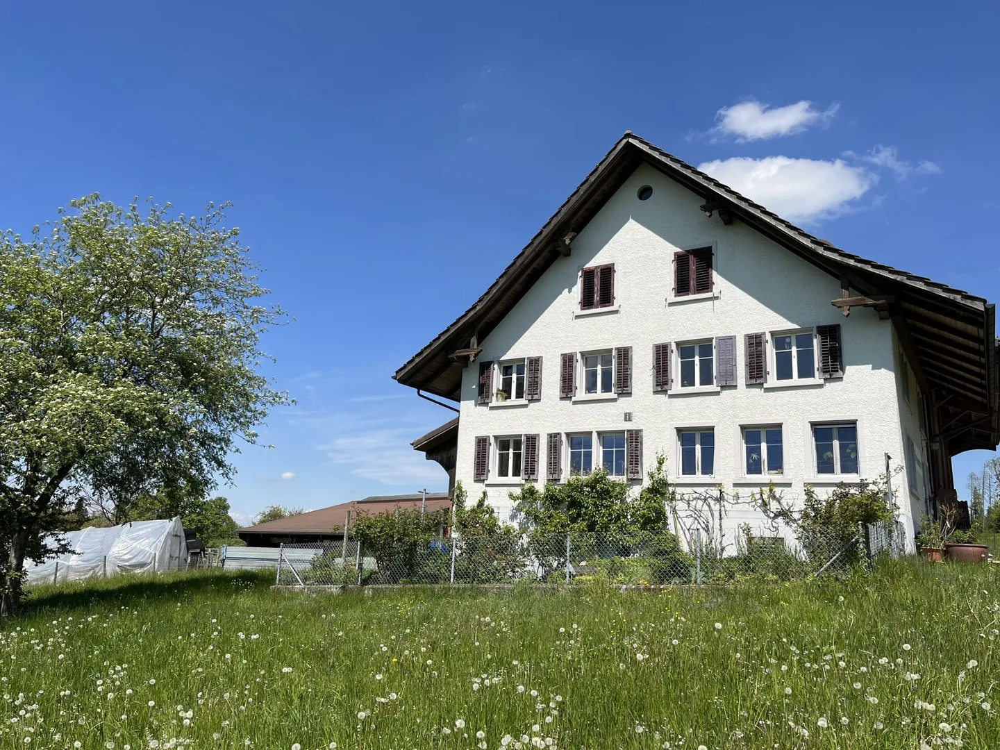 Wohnen auf dem Bauernhof - Foto 1 von 13