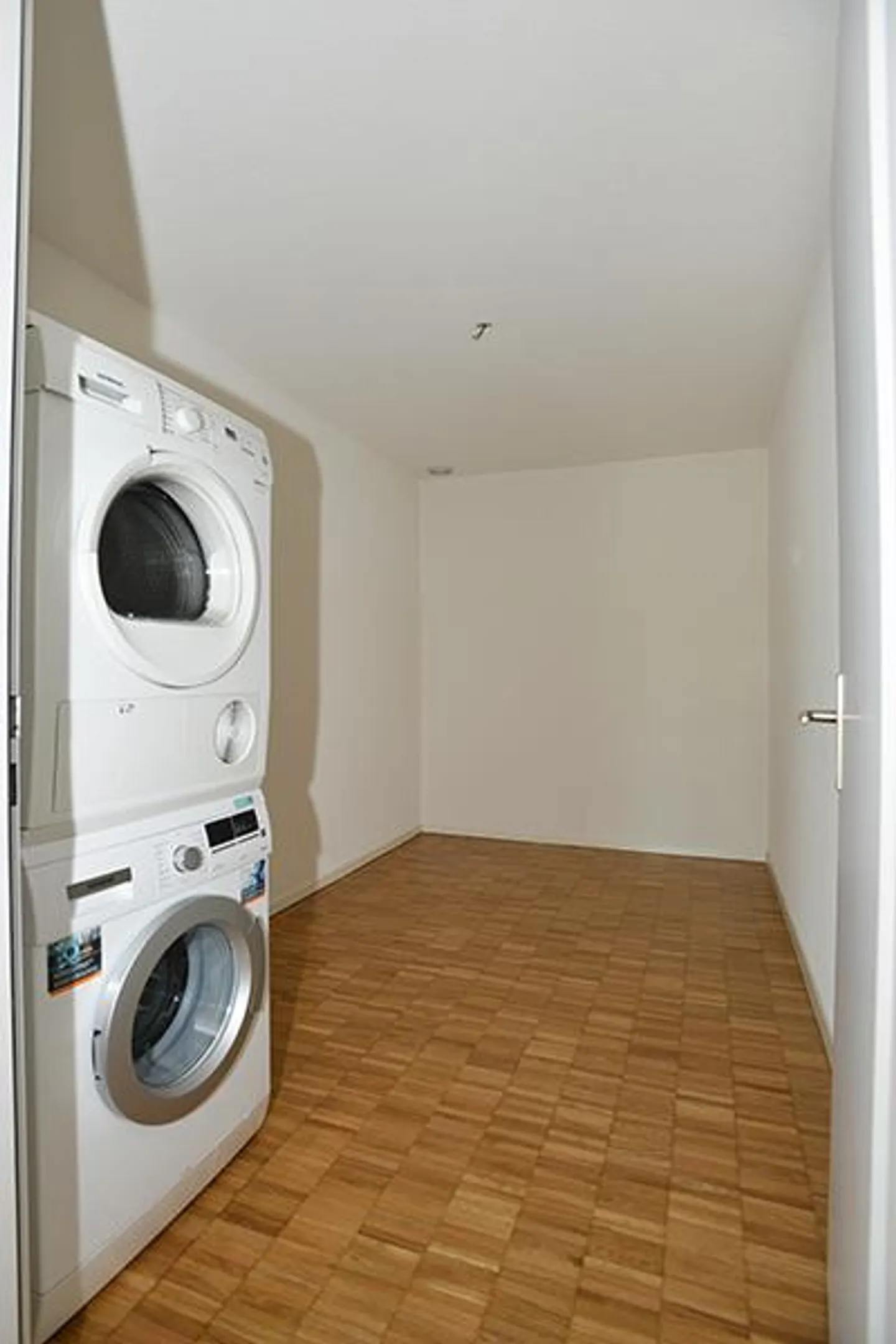 Appartamento da sogno 5.5 stanze per te! Affitta senza deposito! - Foto 7 di 7