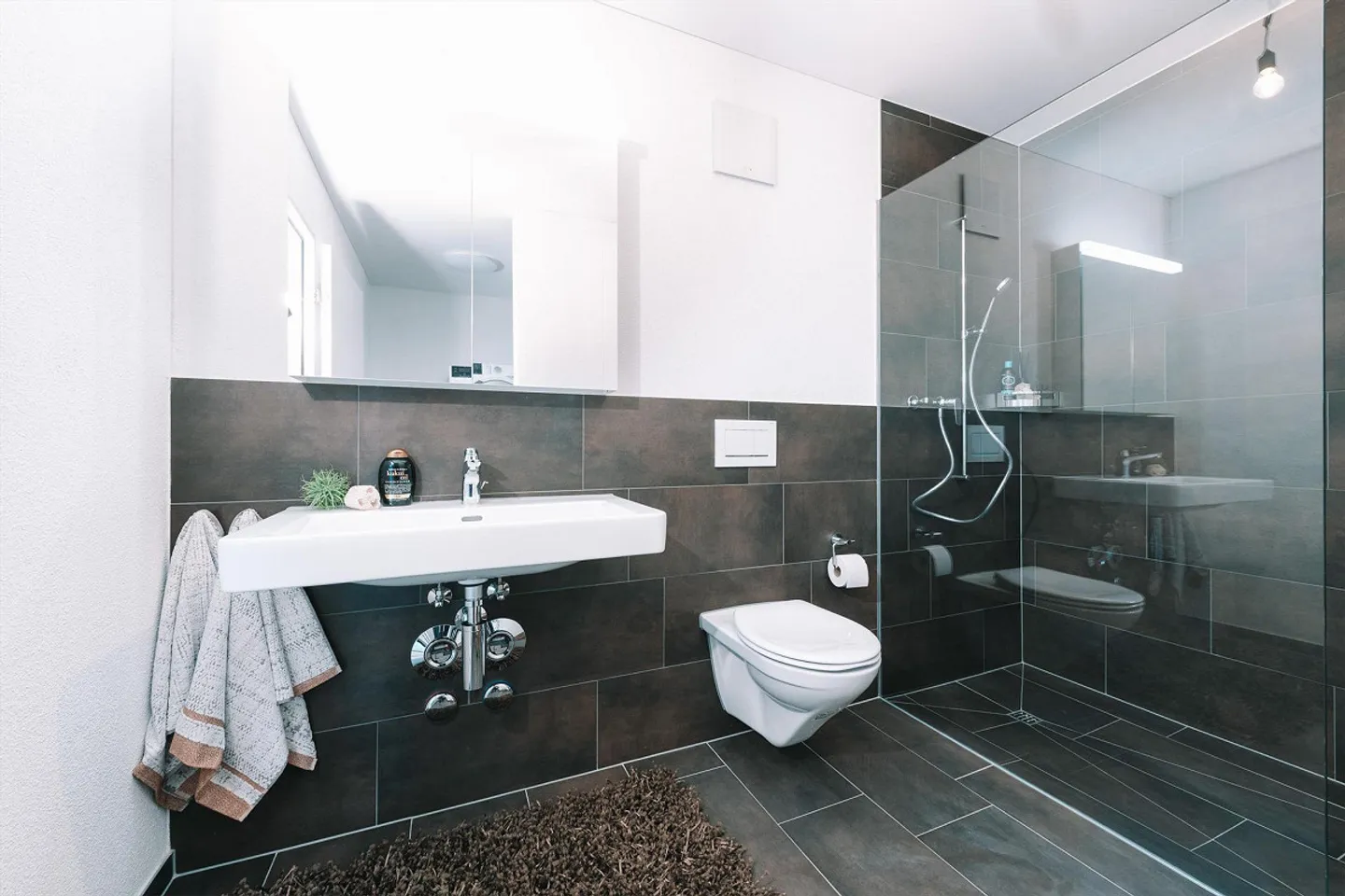 Moderne 2.5-Zimmer-Wohnung - Foto 8 von 11