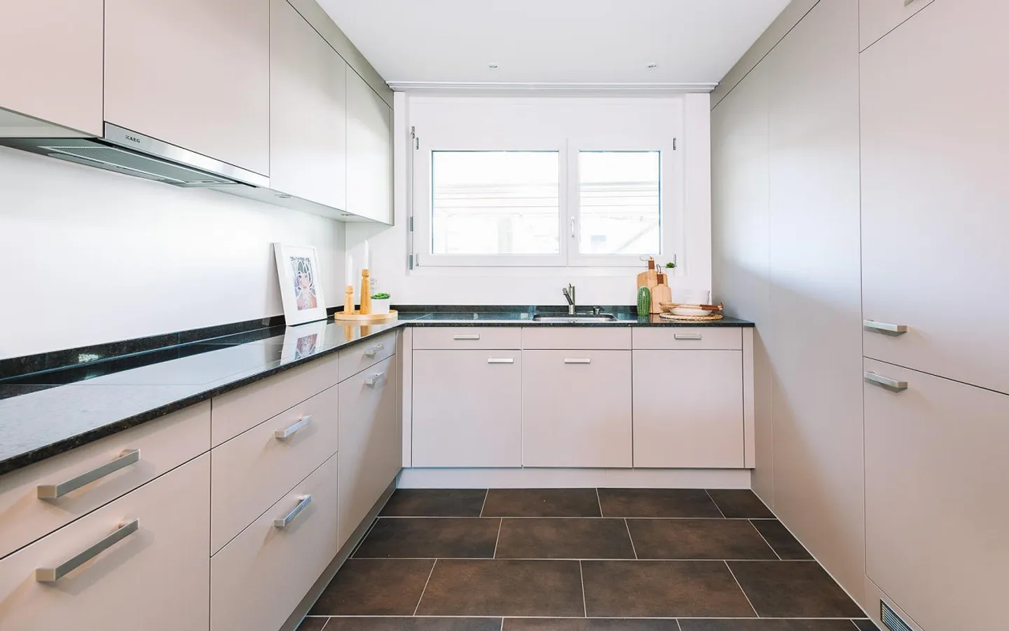 Moderne 2.5-Zimmer-Wohnung - Foto 2 von 11