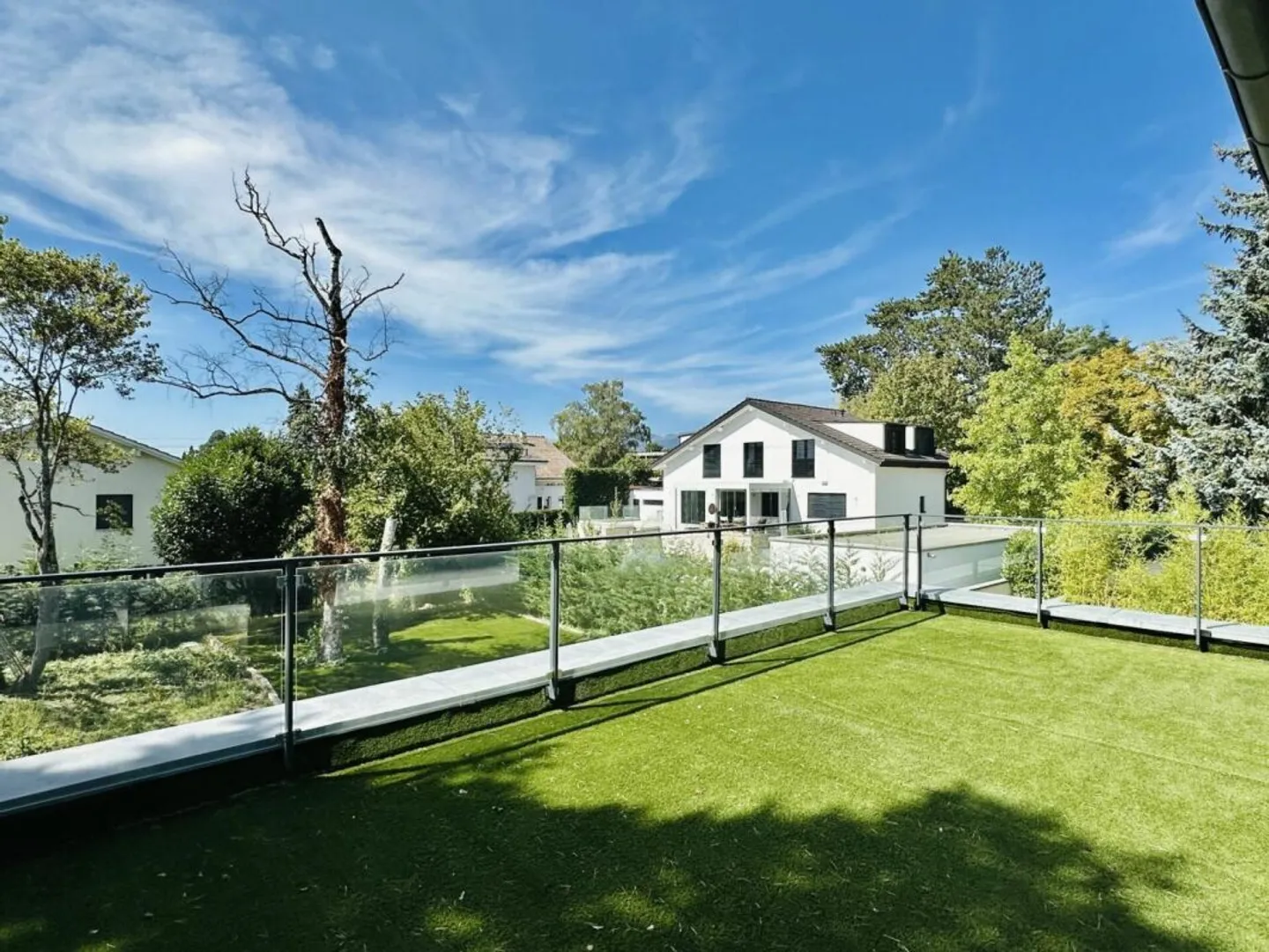 Villa individuelle 12 pièces à Mies - Photo 1 sur 23
