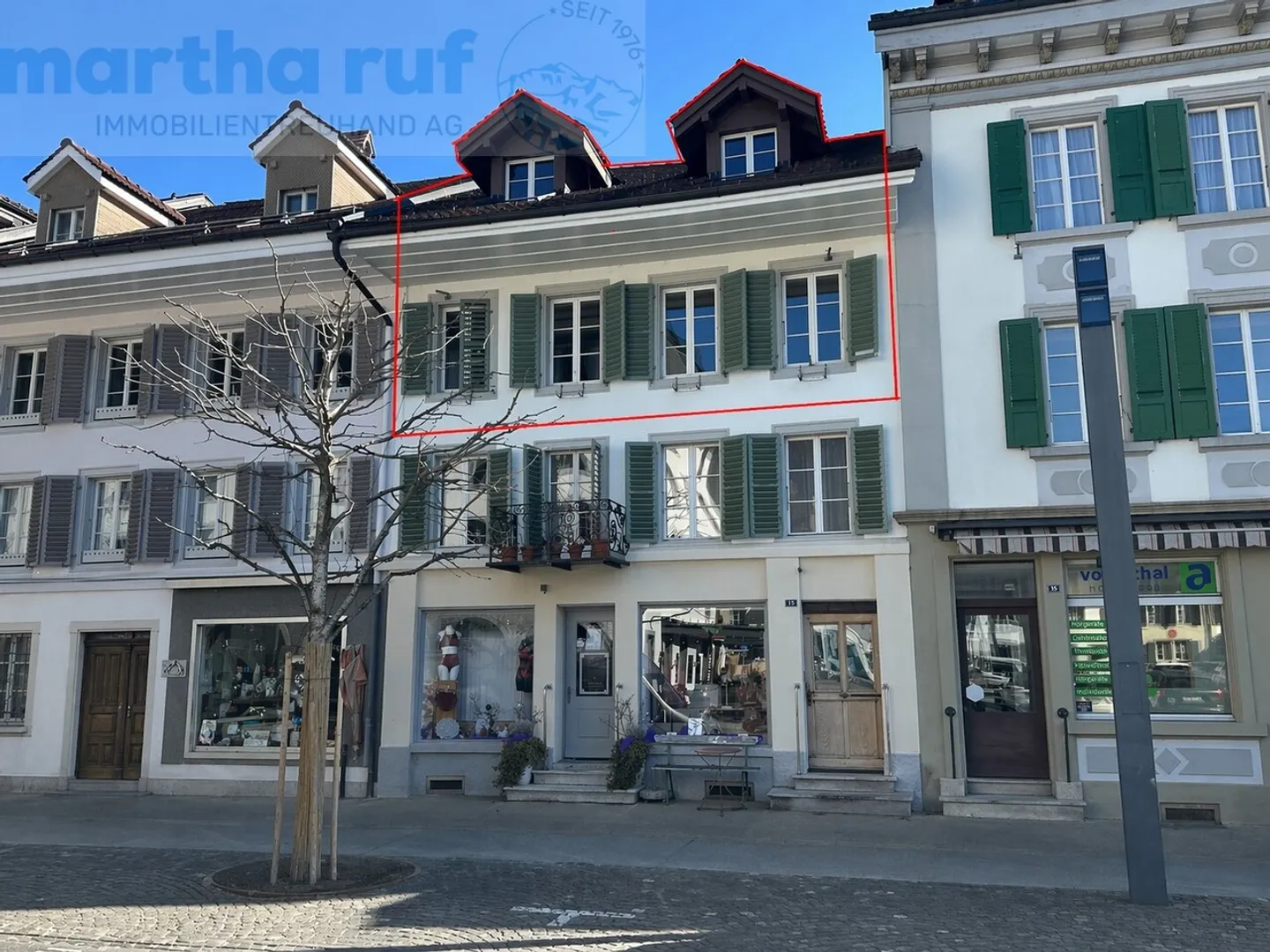 Bijou de la vieille ville Appartement en duplex spacieux et élégant de 4,5 pièces - Photo 1 sur 16