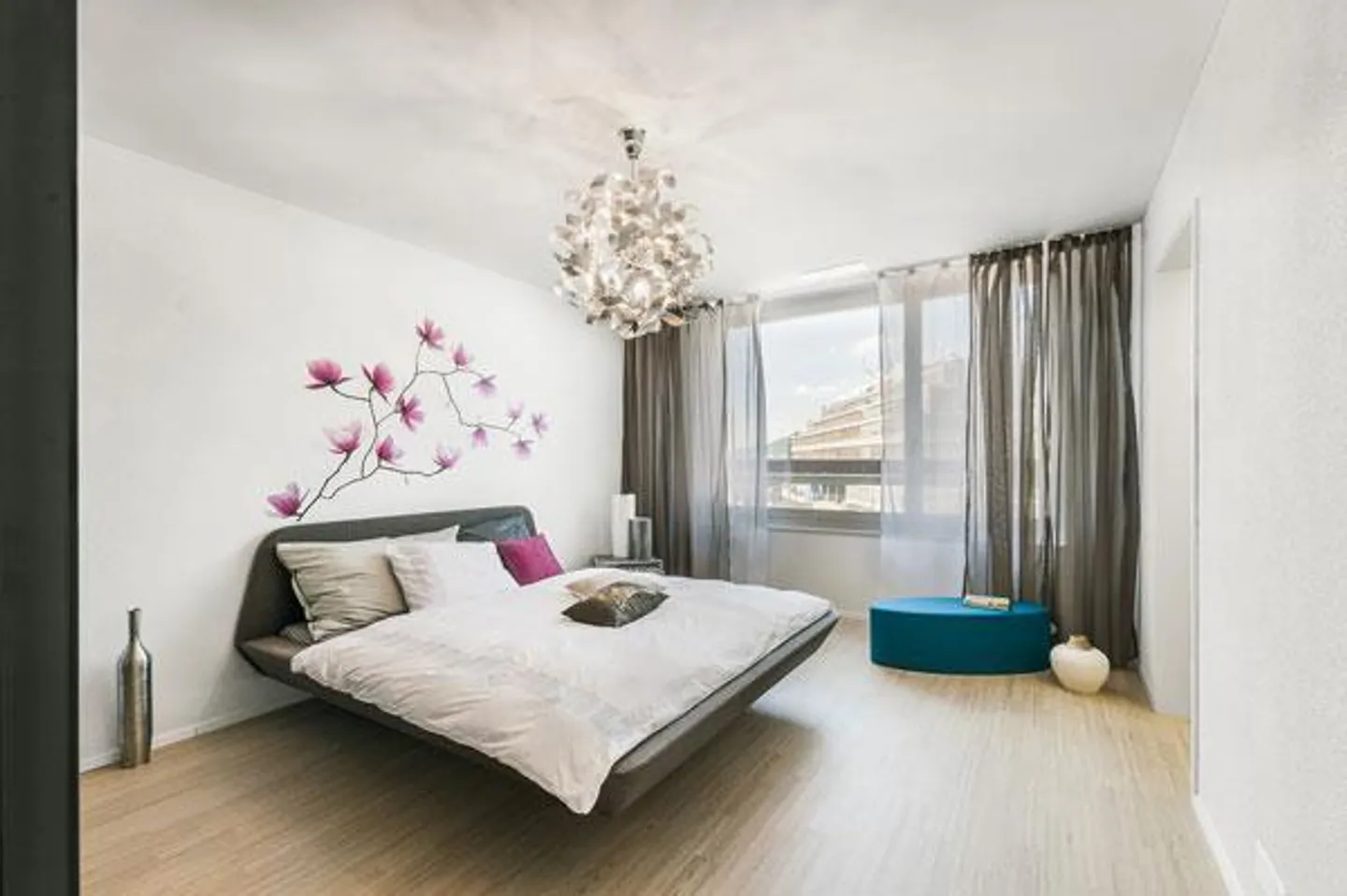 Charming 3.5-Room Apartment - Photo 5 of 6