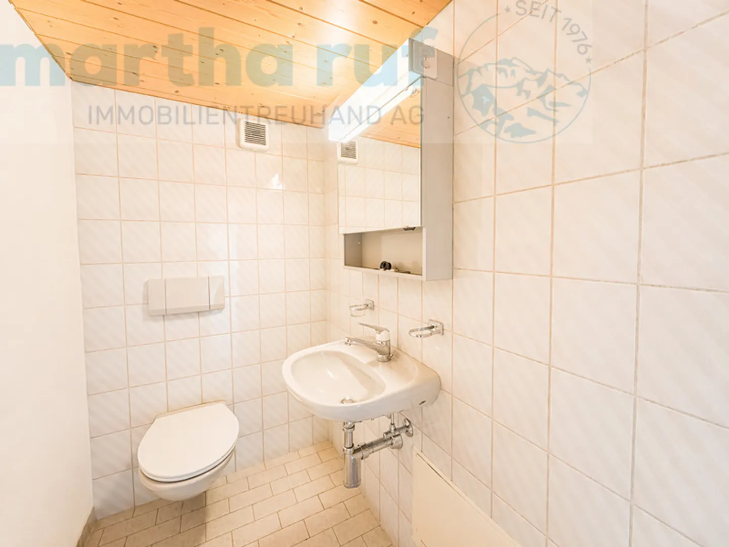 Bijou de la vieille ville Appartement en duplex spacieux et élégant de 4,5 pièces - Photo 8 sur 16