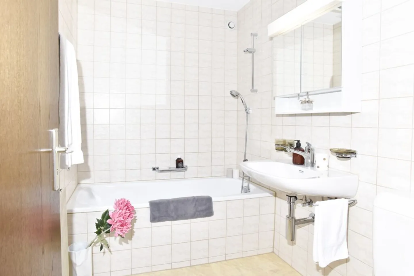 Bel appartement de 3,5 pièces - Photo 1 sur 8