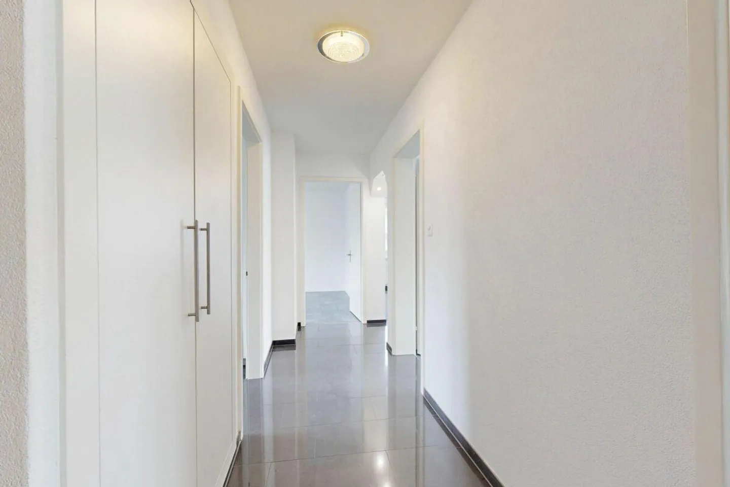 Condominio moderno con molti comfort - Foto 9 di 15