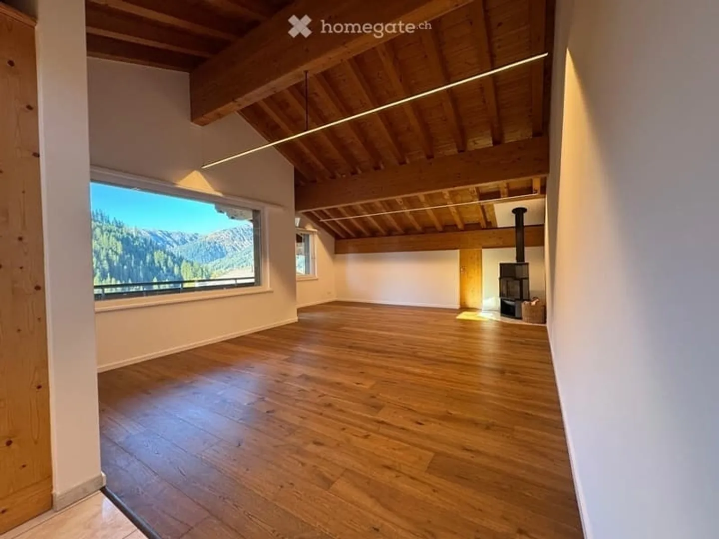 Grosszügige 5.5-Zimmer Dachwohnung mit Bergsicht in Clavadel - Foto 2 von 13