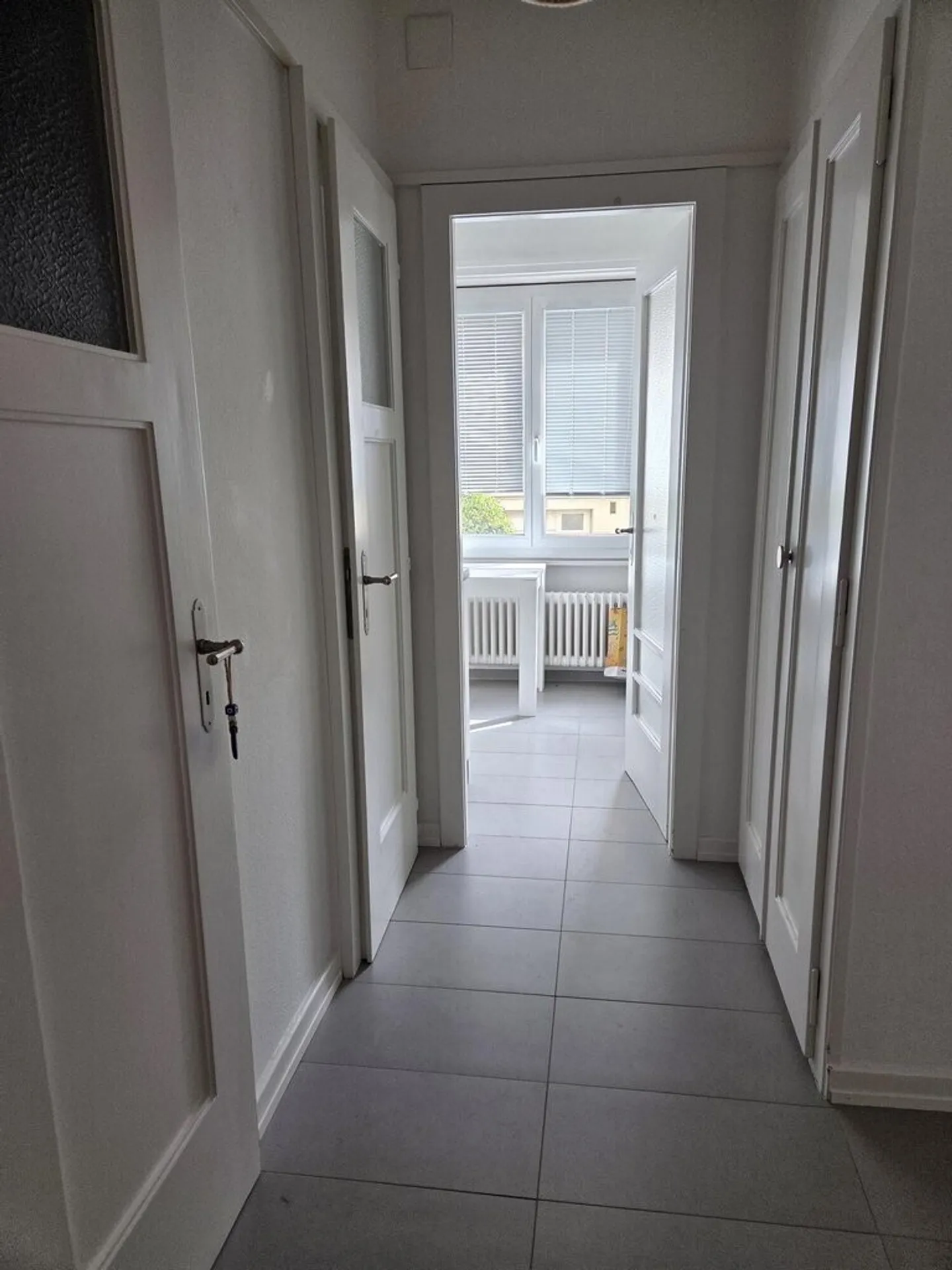 Close to the train station and amenities. - Photo 4 of 6
