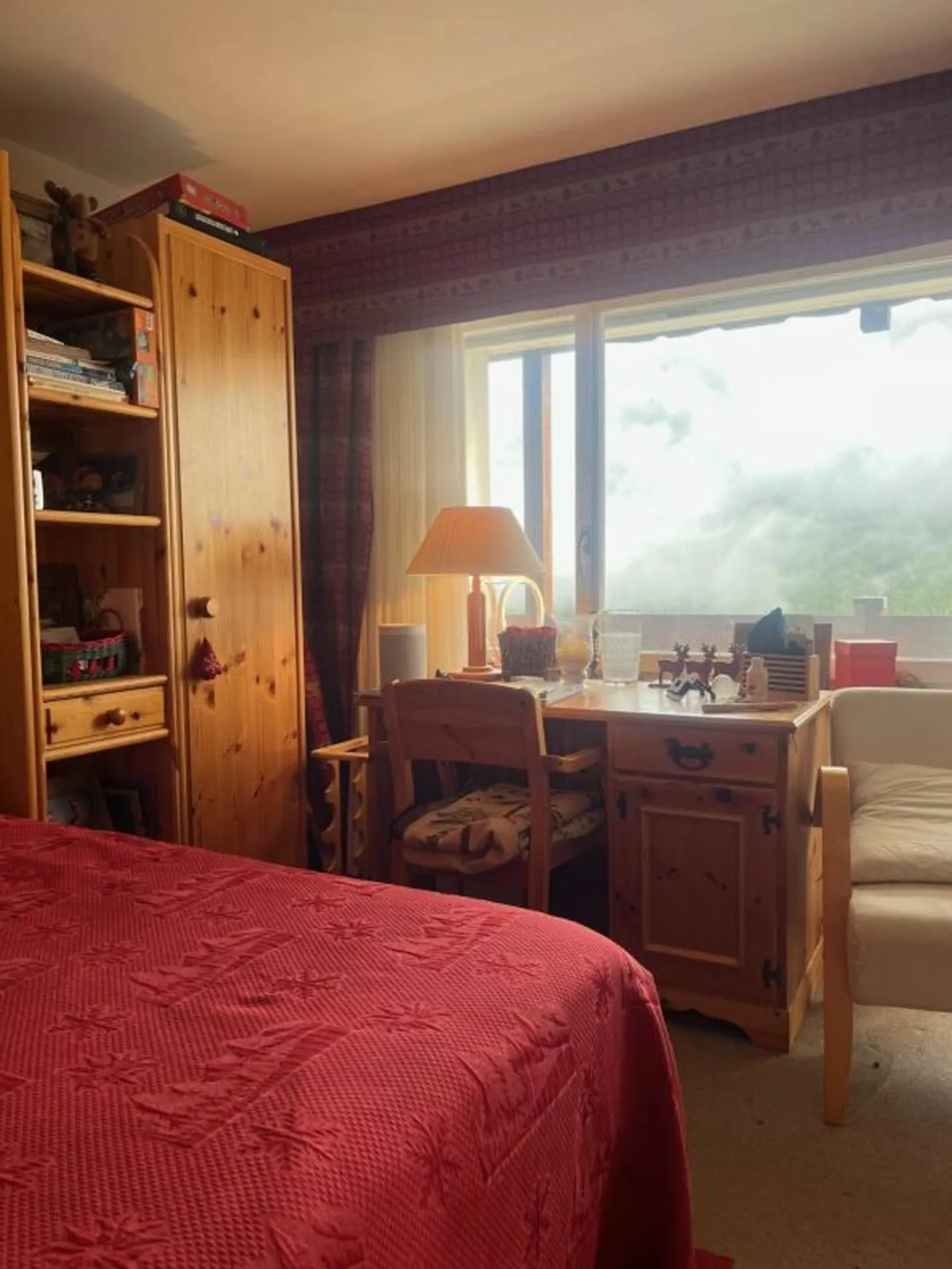 Ampio appartamento di 3,5 stanze nella casa Längfluh. - Foto 12 di 13