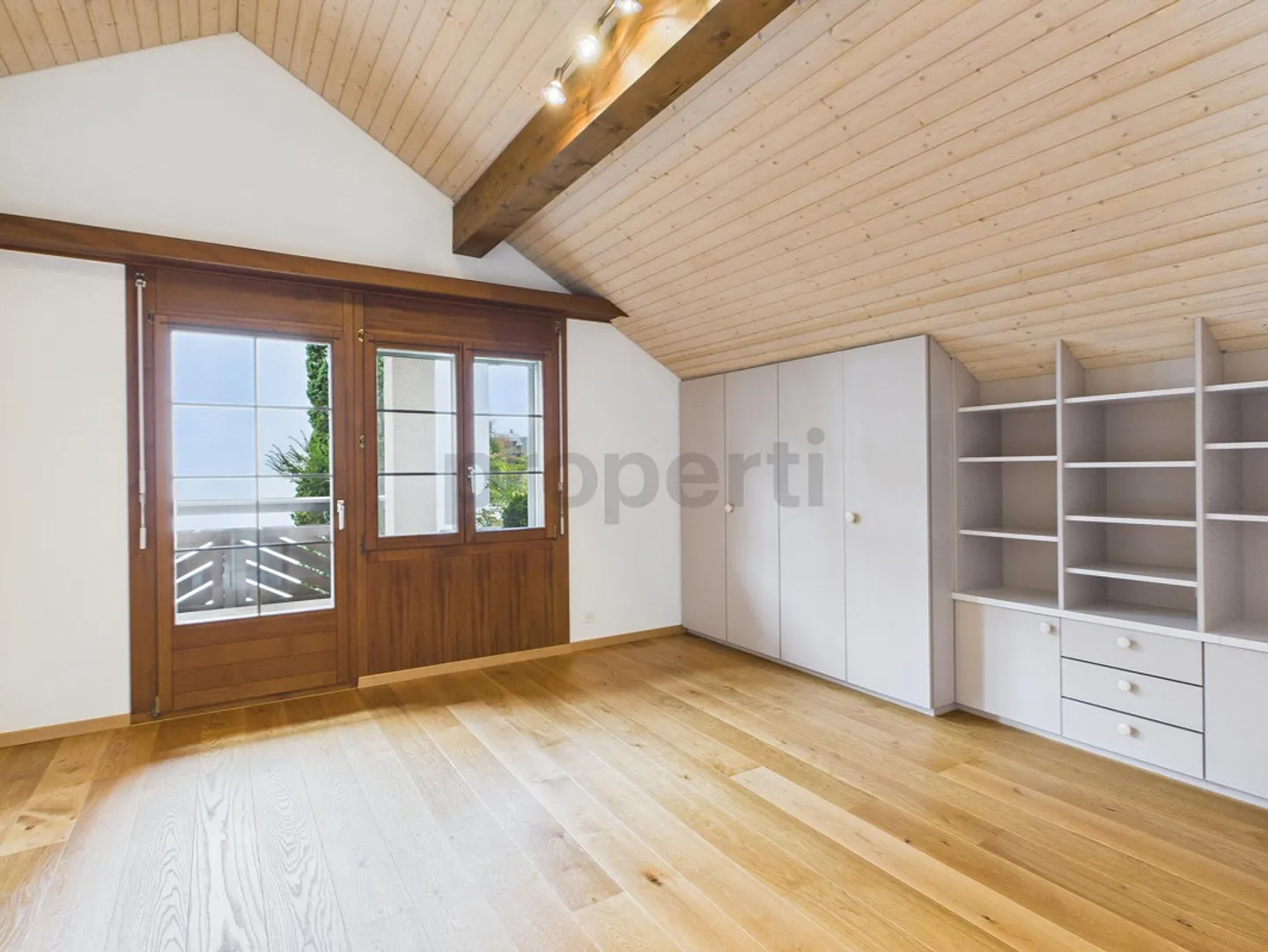 5.5-Zimmer-Einfamilienhaus in Knonau – modernes Wohnen mit Gartenid... - Foto 7 von 13