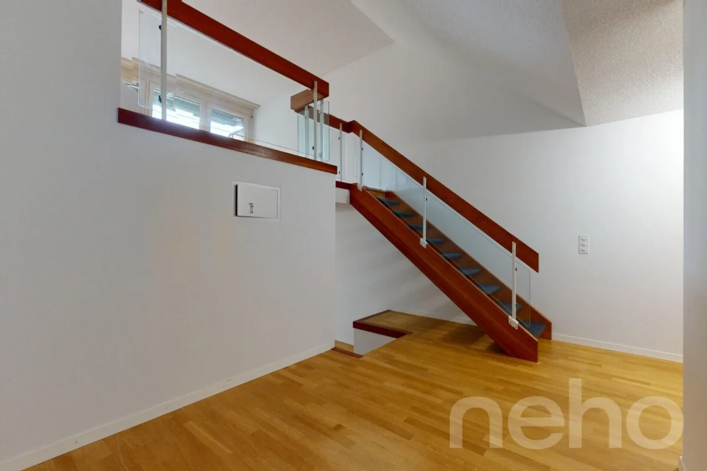 Appartement en maisonette de 2,5 pièces à Birmensdorf - Waldegg - Photo 2 sur 13