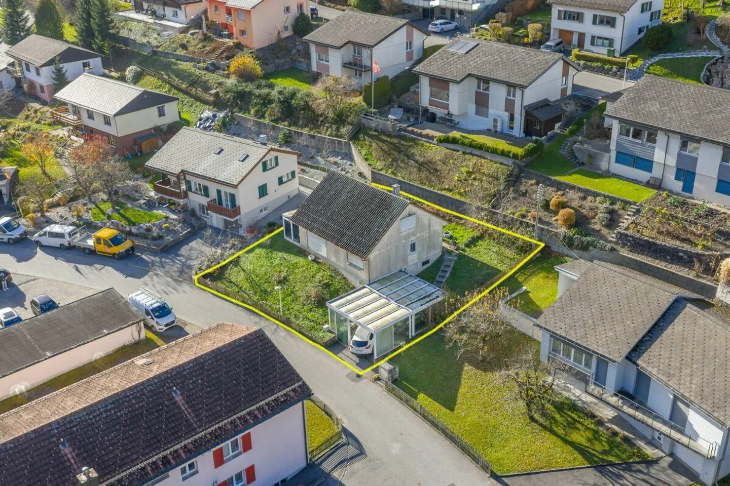 Terreno edificabile in un tranquillo quartiere residenziale - Foto 3 di 6