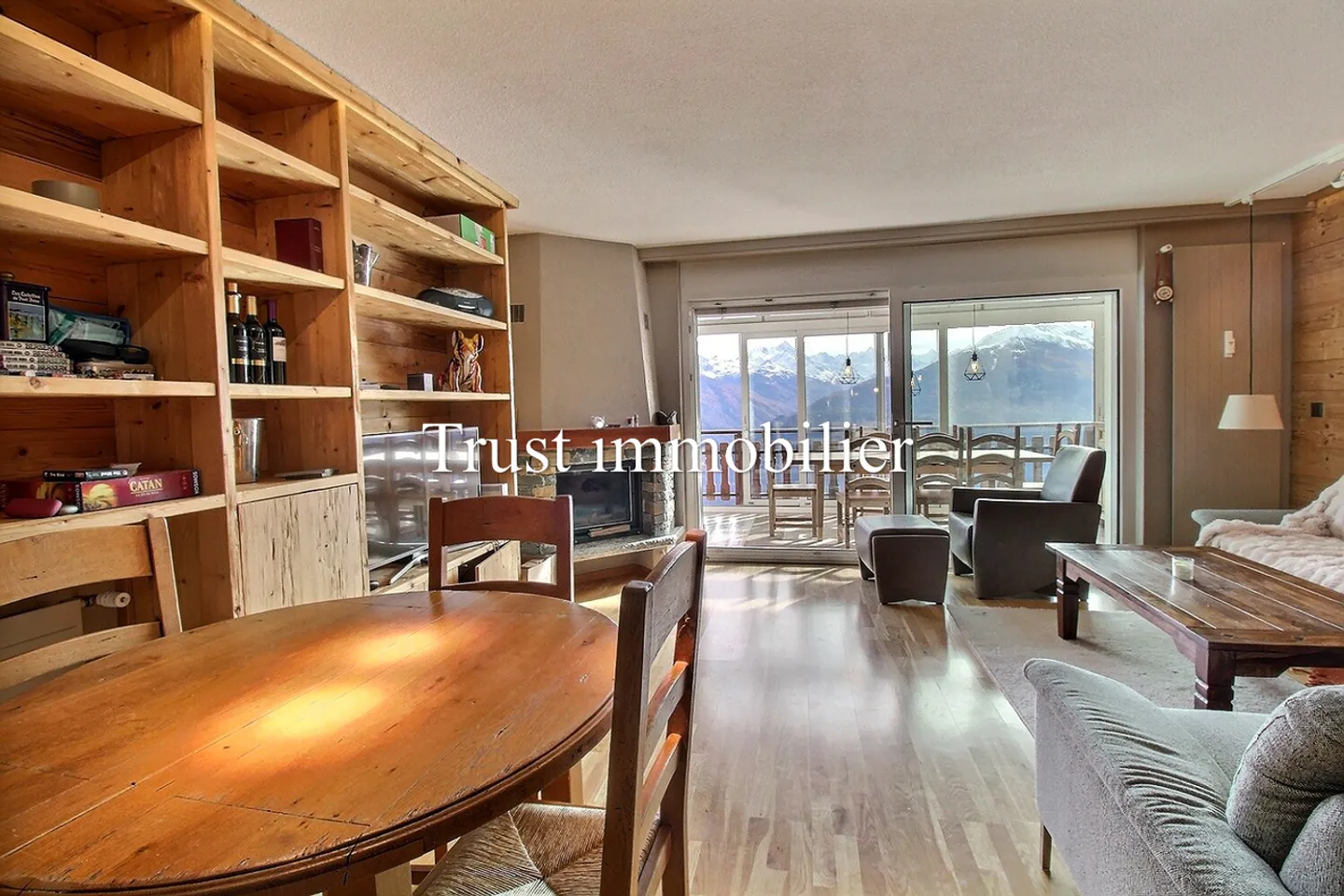 Spacious 4.5 room apartment for sale, close to the Funicular - Photo 2 of 17