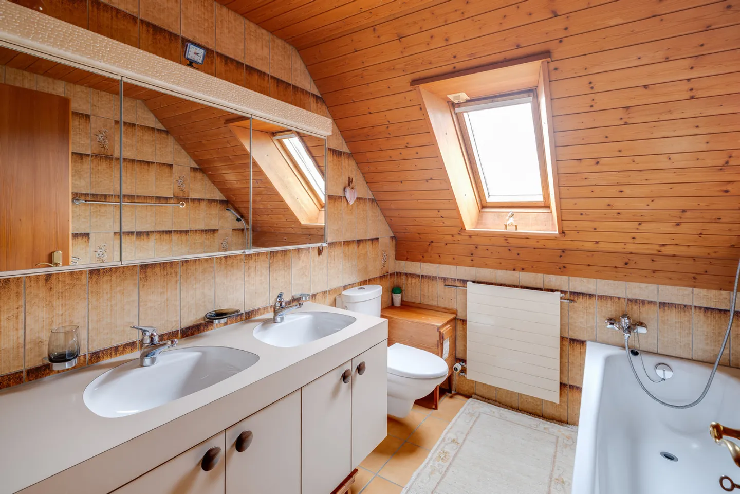 Charmantes Einfamilienhaus mit Garten - Foto 14 von 18