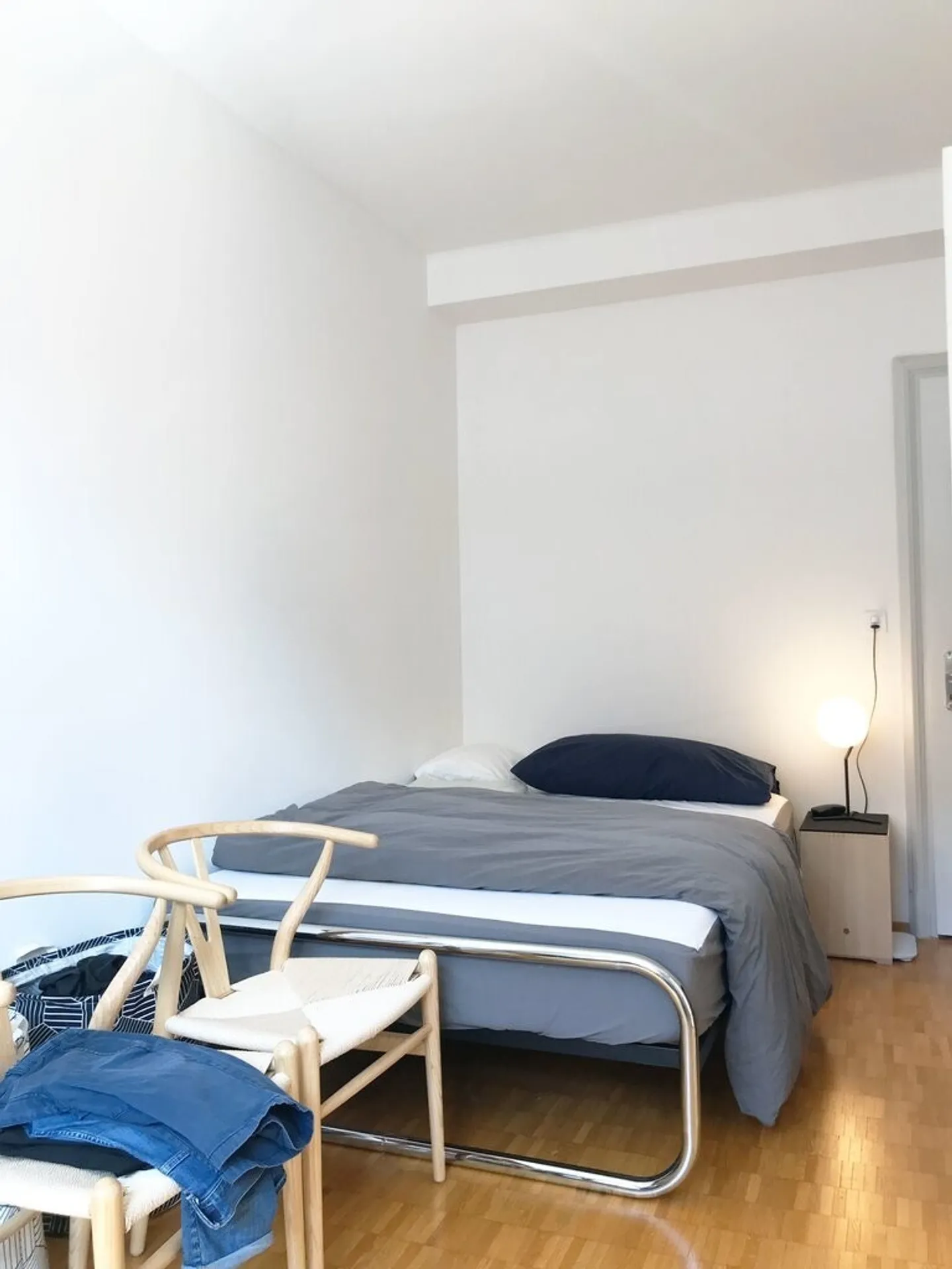 charming 2.5 room old building apartment - Photo 5 of 12