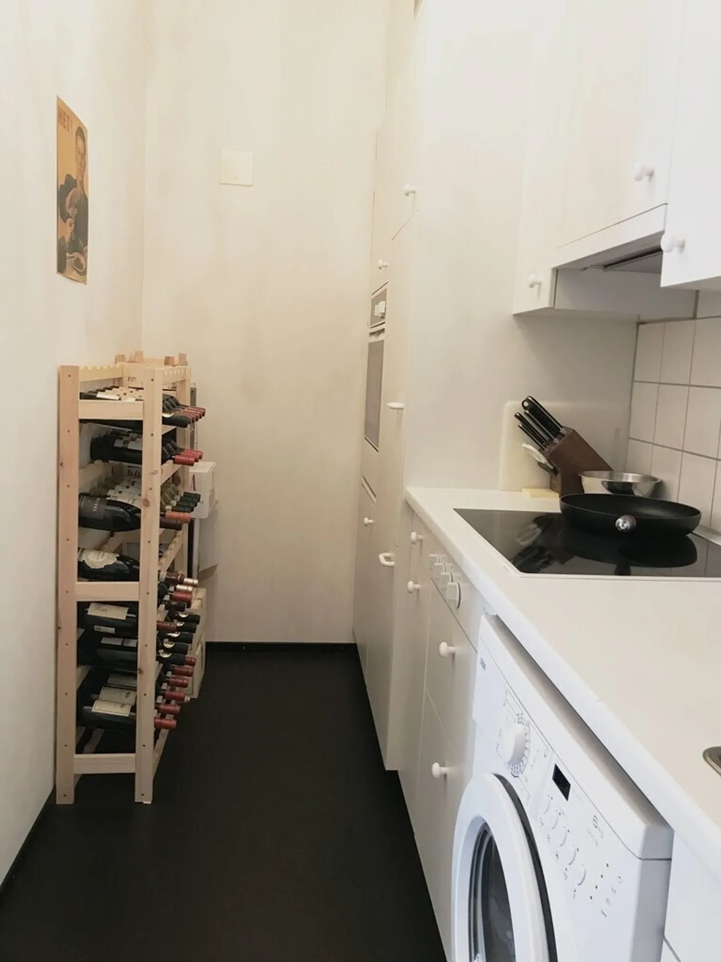 charming 2.5 room old building apartment - Photo 7 of 12