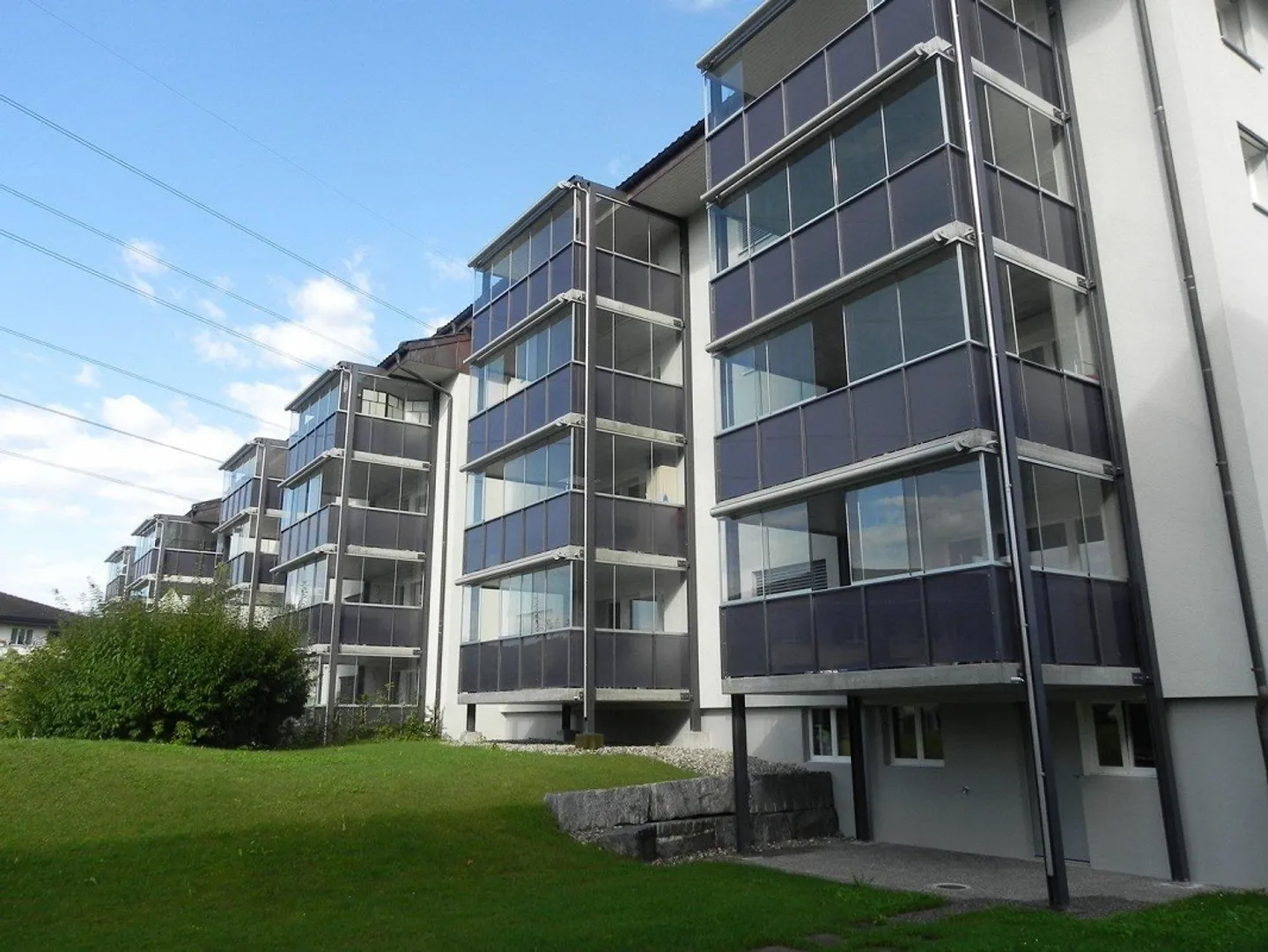 Bright 3-room apartment on the top floor - Photo 1 of 8