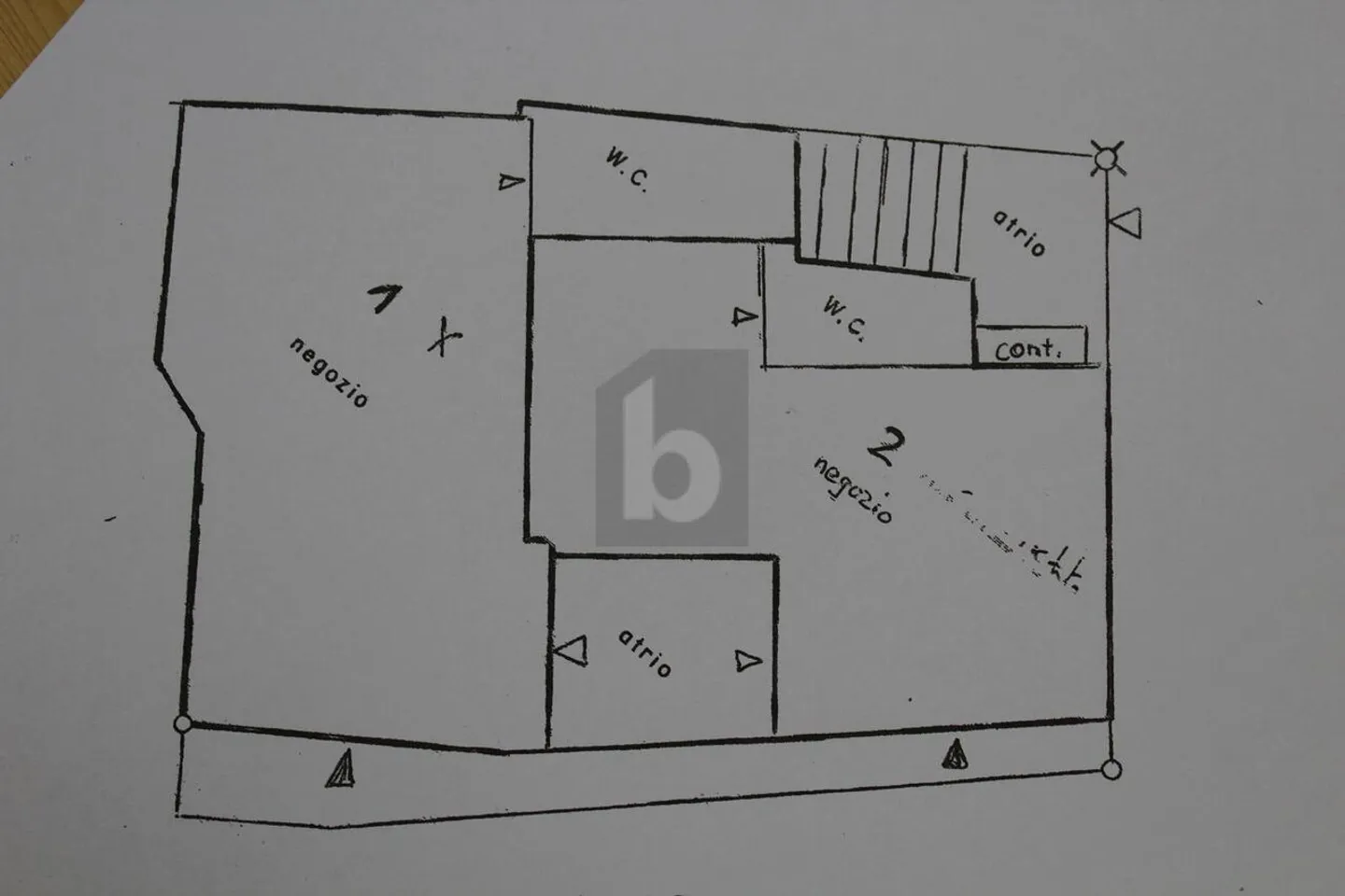 BUSINESS IN STRATEGIC LOCATION IN MORCOTE - Photo 4 of 5