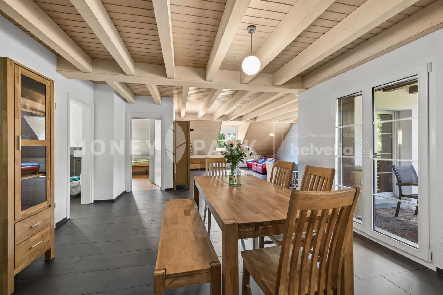 Maisonette penthouse attrayante de 4,5 pièces - Photo 5 sur 18