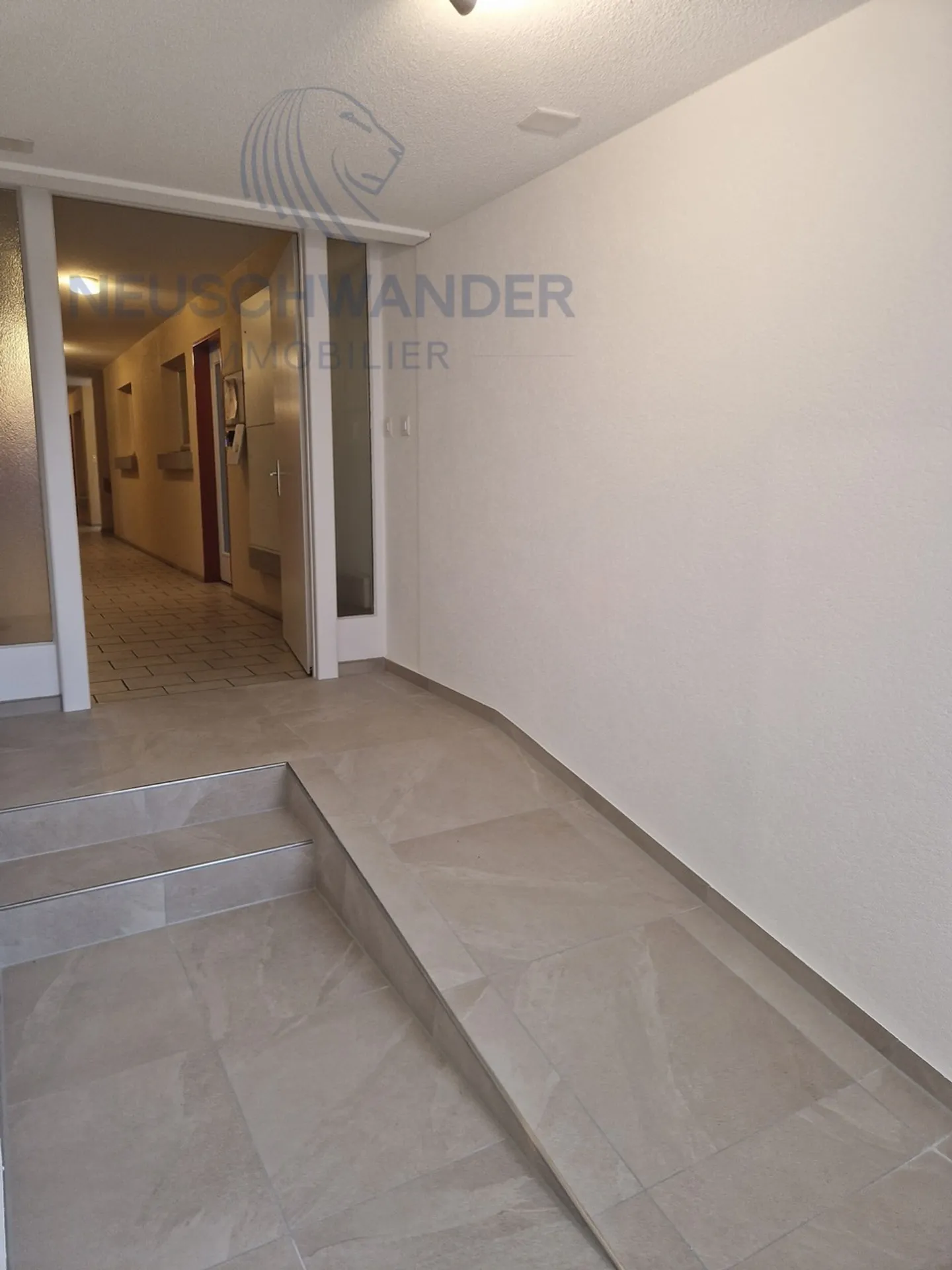 Close to all amenities and completely renovated - Photo 3 of 7