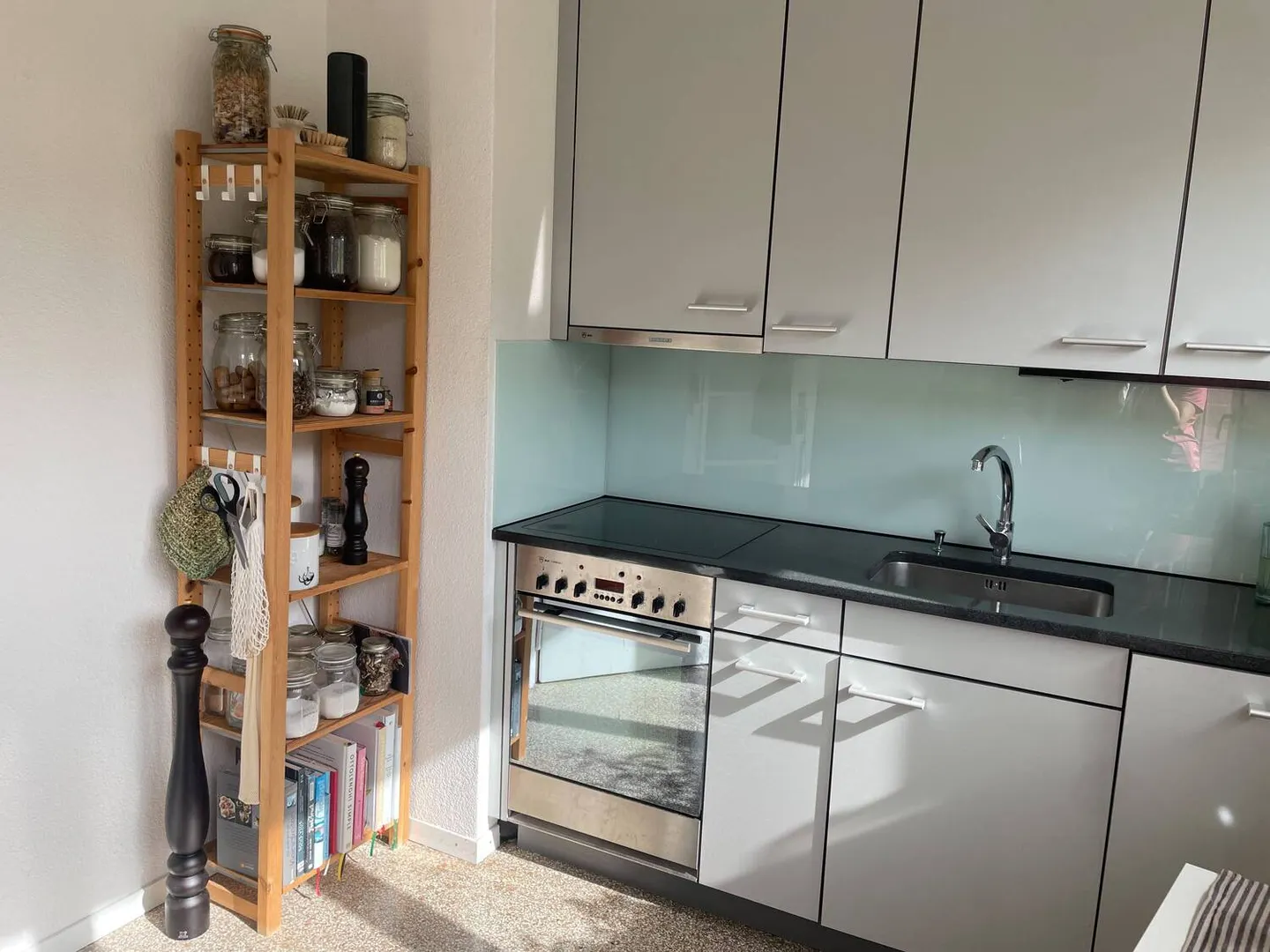 APPARTEMENT 3½ PIÈCES À BERNE - SULGENAU, MEUBLÉ, TEMPORAIRE - Photo 5 sur 10