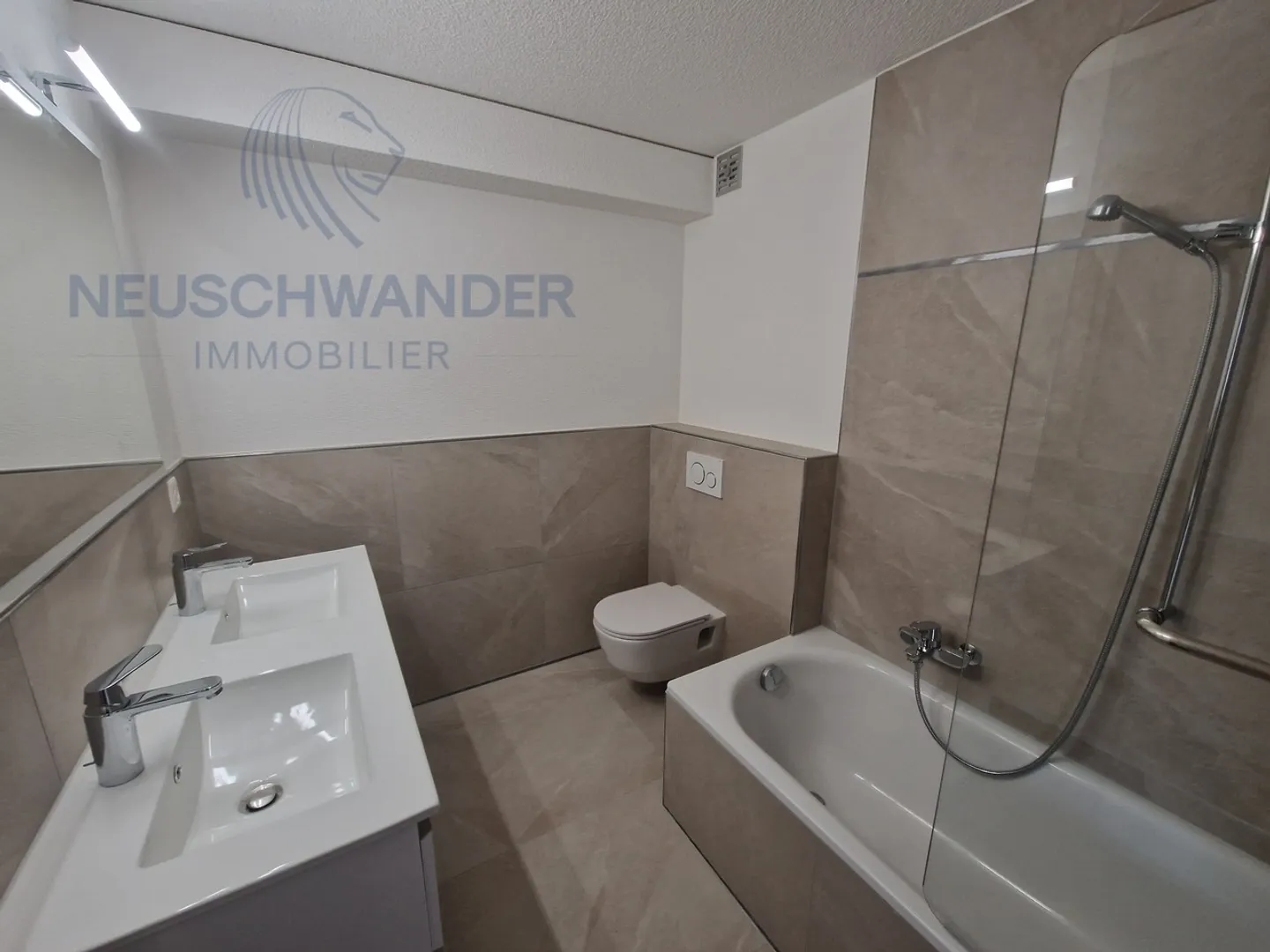 Close to all amenities and completely renovated - Photo 6 of 7