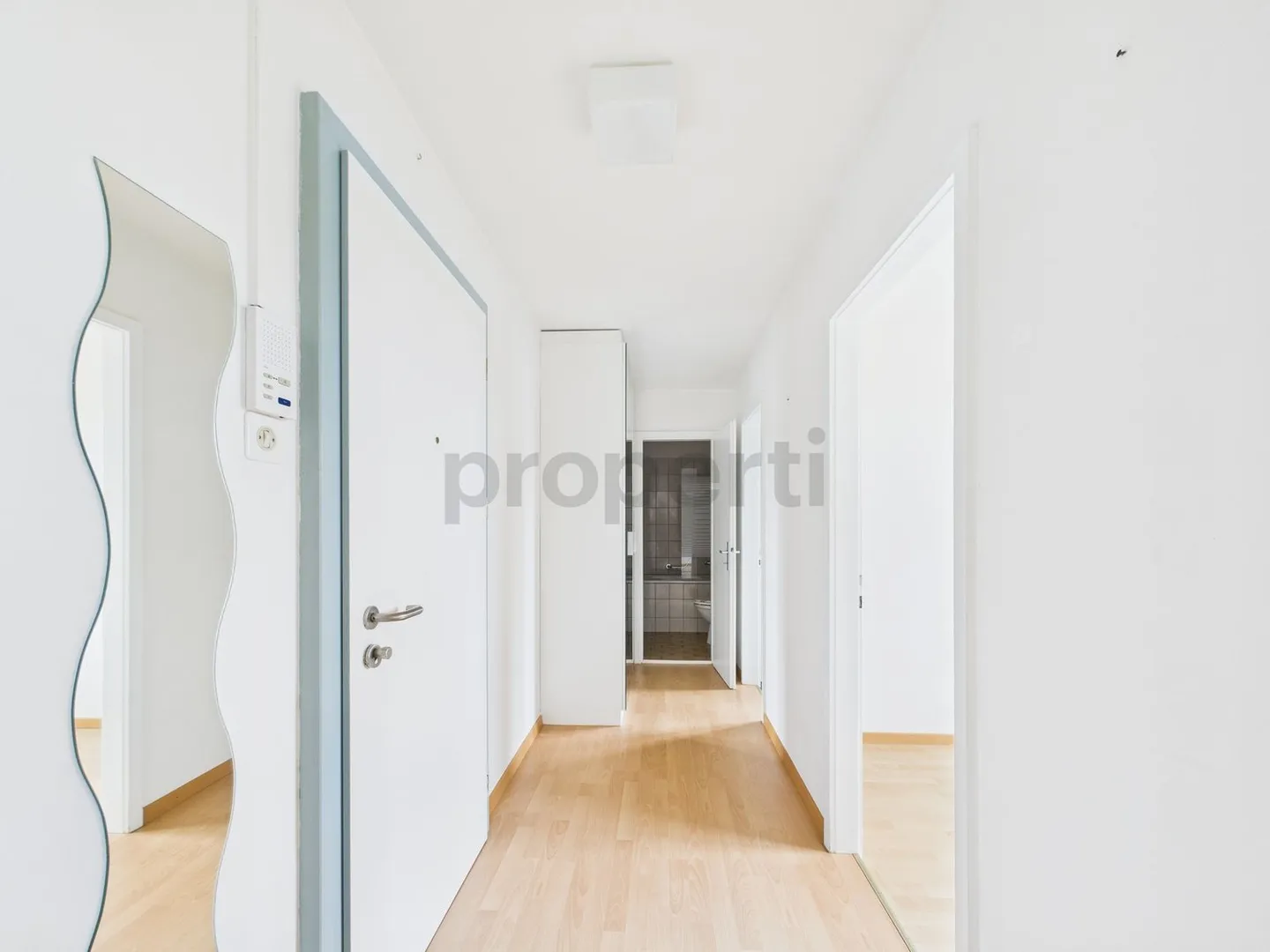 Appartement unique à Arbon avec beaucoup de lumière et de confort - Photo 6 sur 9